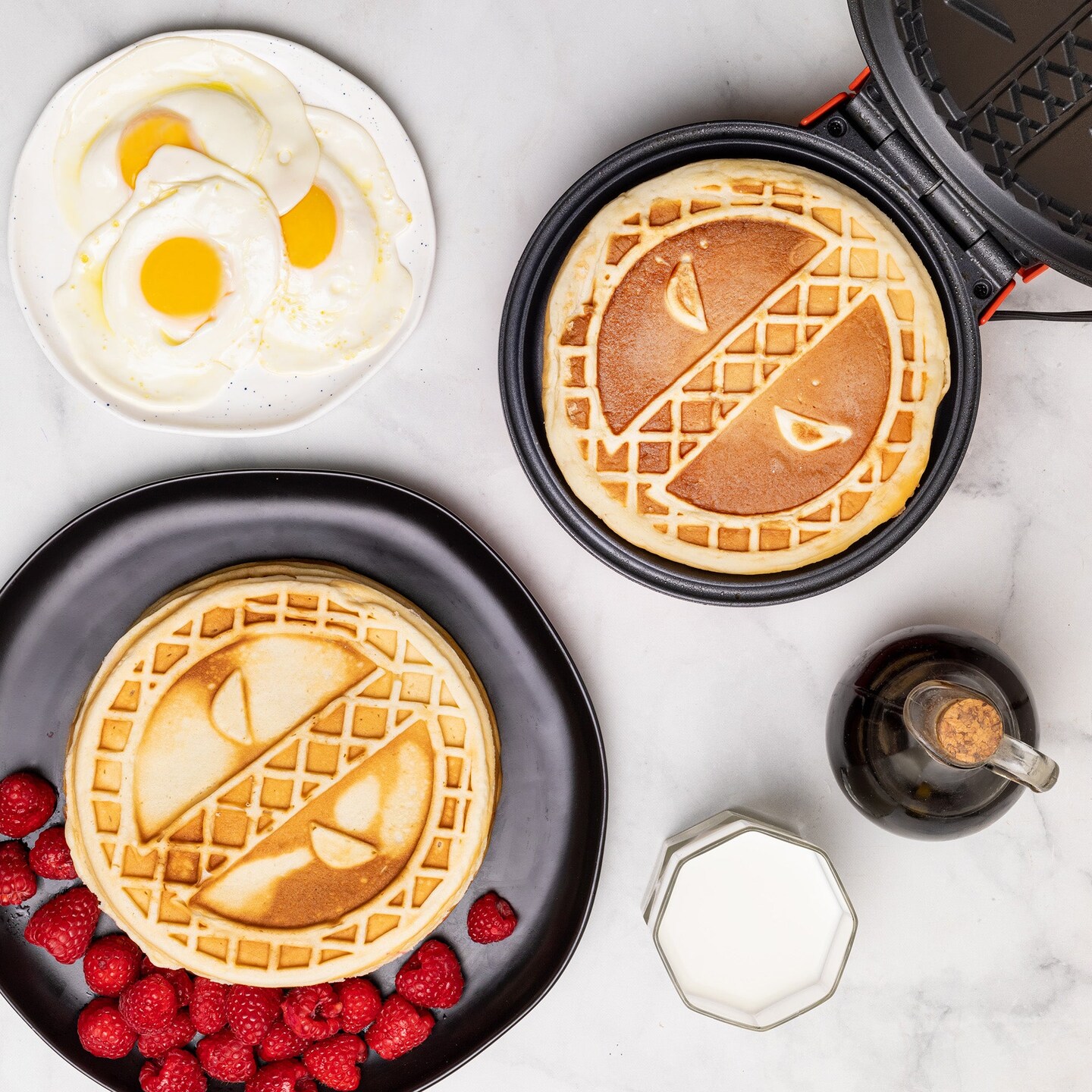 Uncanny Brands Marvel Deadpool Waffle Maker