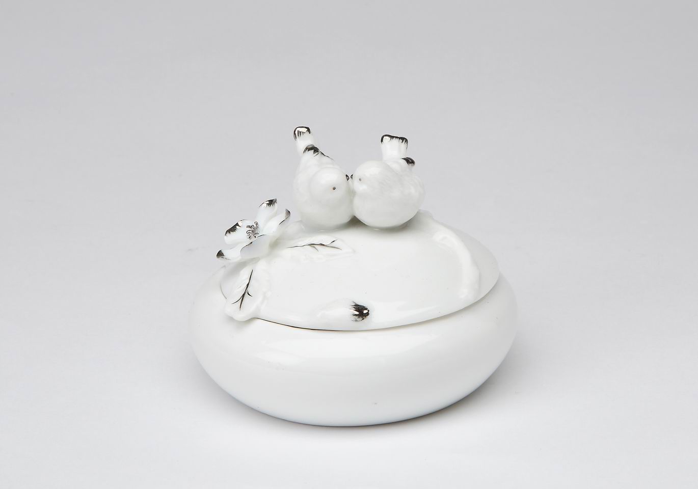 Ceramic White Birds Jewelry Box, Home Décor, Gift for Her, Gift for Mom, Bathroom Décor, Vanity Décor, Wedding Table Décor