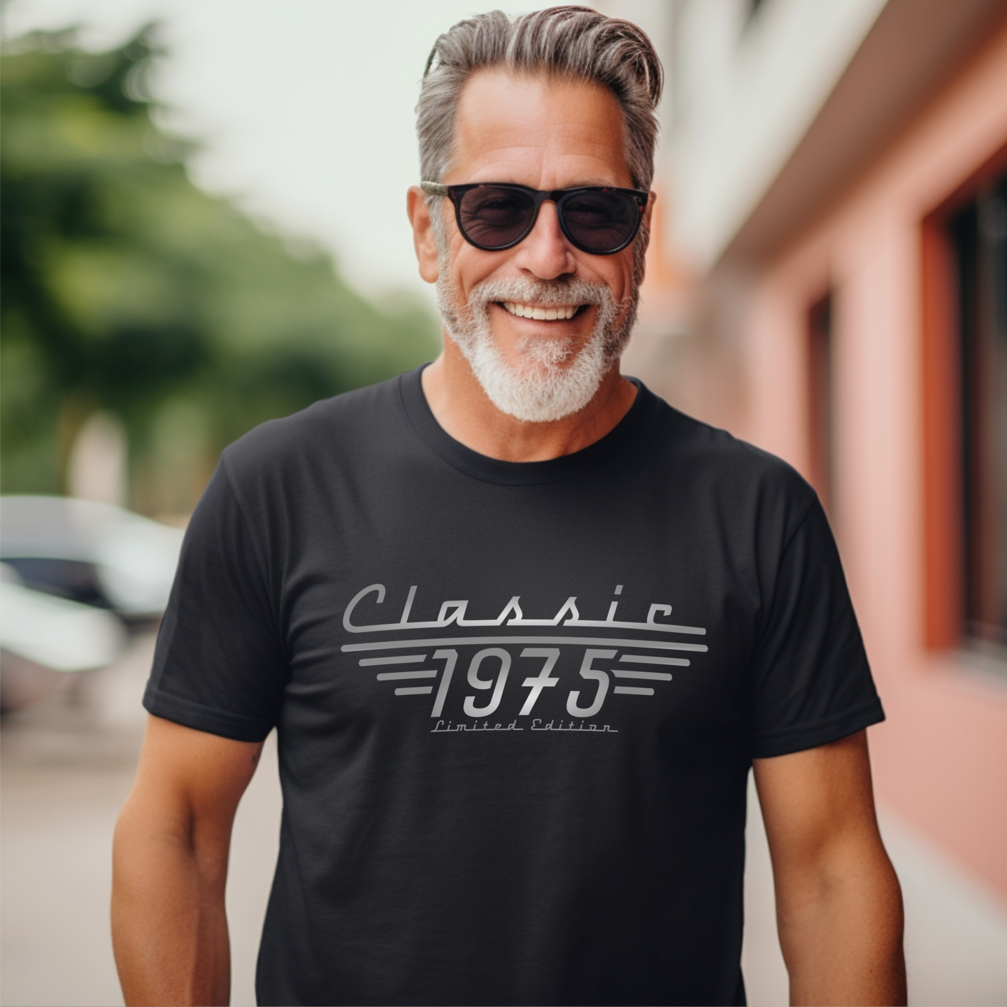 Gift For 50 Year Old: Vintage Classic Car 1970 50th Birthday T-Shirt