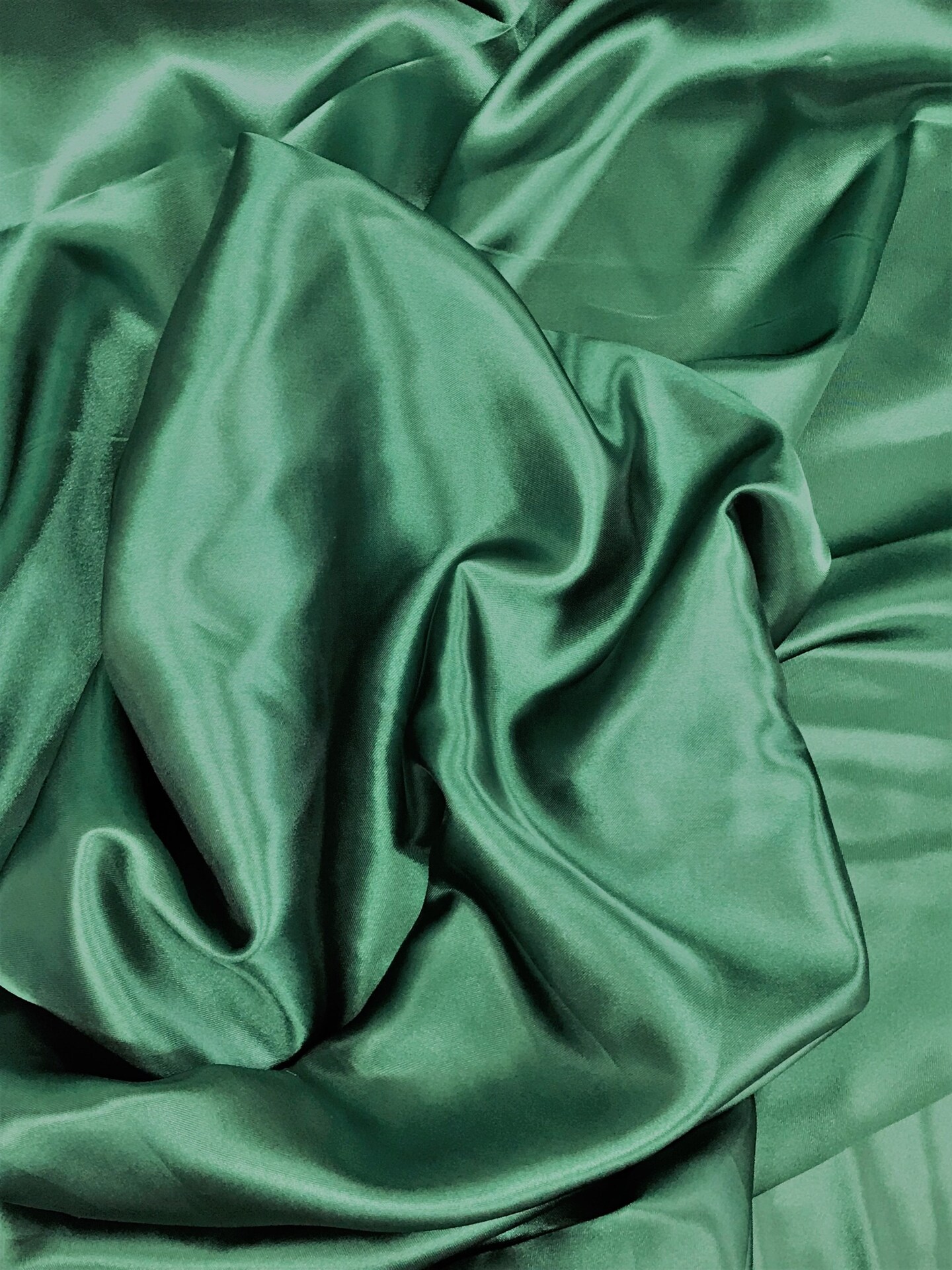 1 Yard Hunter Green Medium Sheen Satin Fabric 100% Polyester Lightweight 58/60 Inch Wide