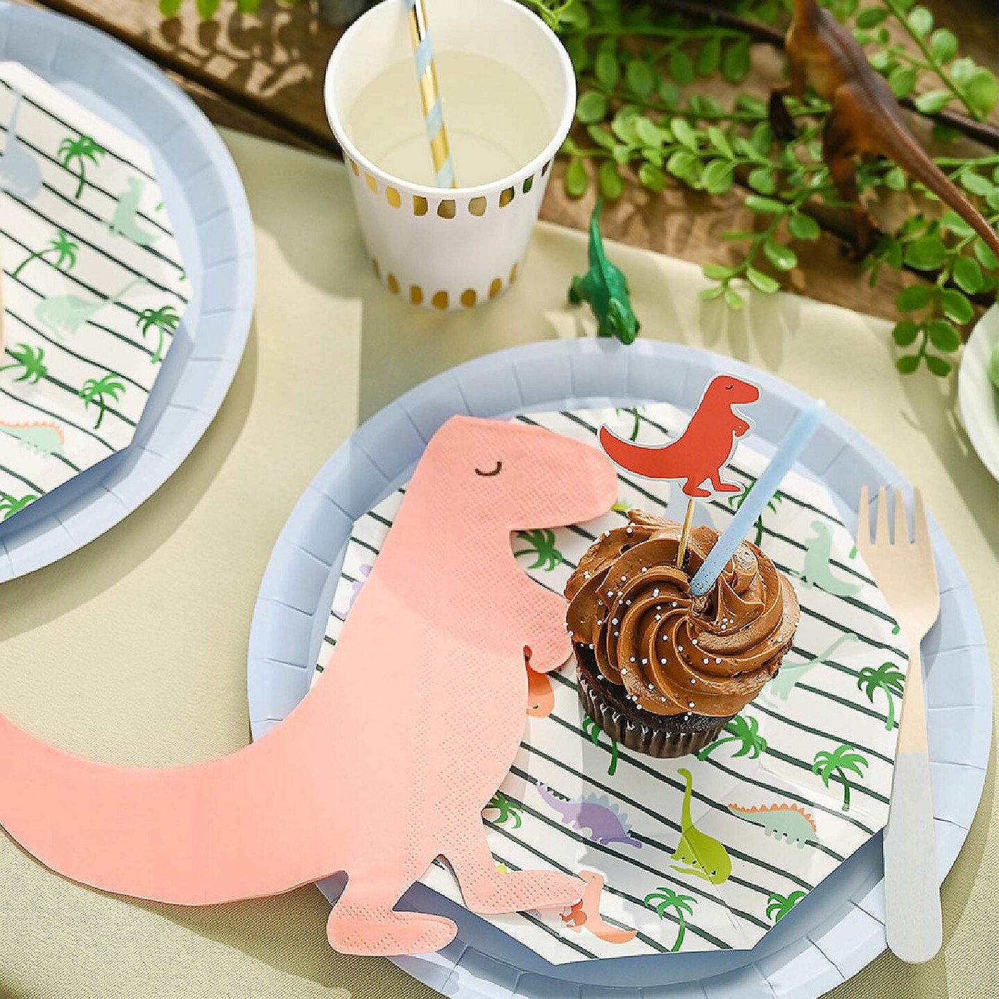 10 Count Dino Mite Small Paper Plates 7.25 Inch Fun Dinosaur Party Plates for Kids