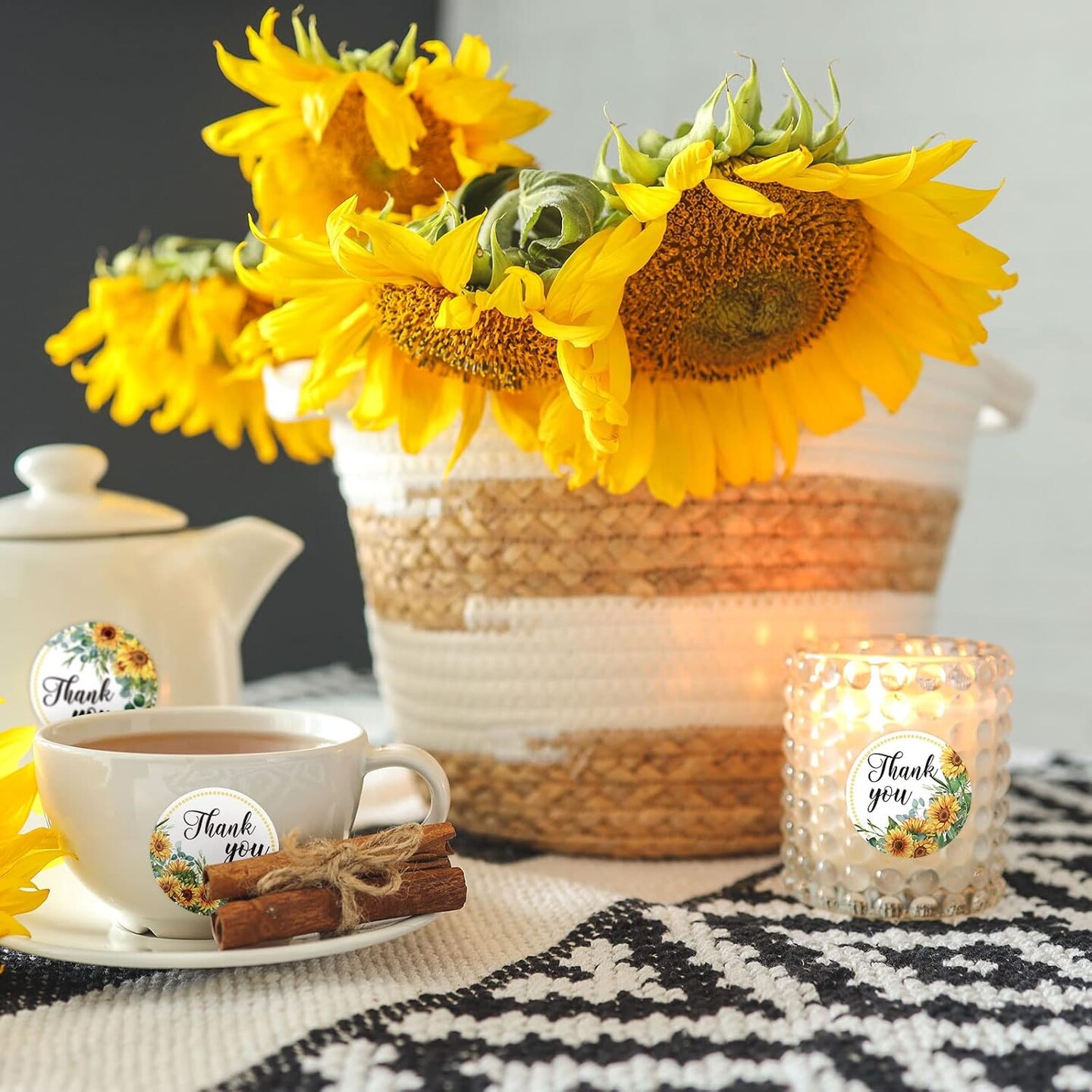 1000Pcs Sunflower Stickers, Baby Shower Thank You Stickers in Roll, Bridal Shower Wedding Favor Decal Stickers, Sun Flowers Round Decal Labels for Spring Summer Party Envelope Baking Bag