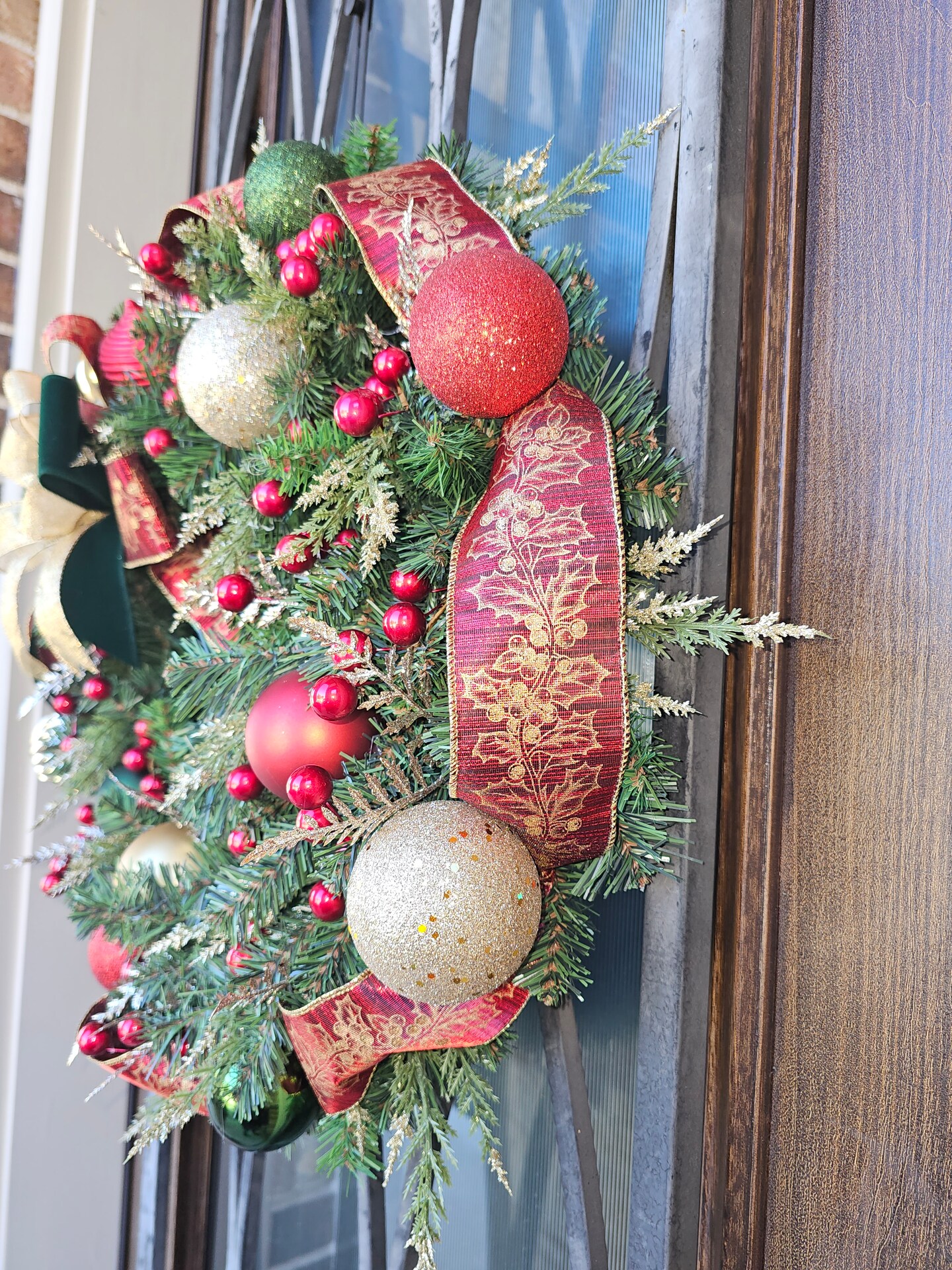 Red, Green, and Gold Christmas | MakerPlace by Michaels, image size:1440x1920