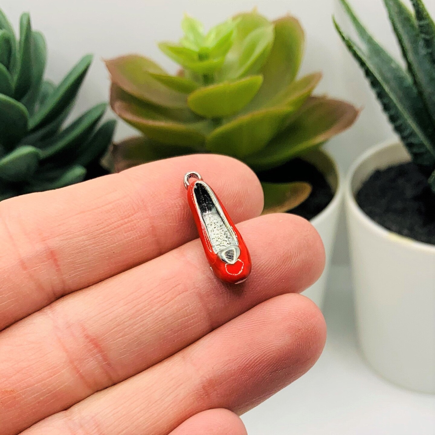 Red Ruby Heels Charms, 22x10mm
