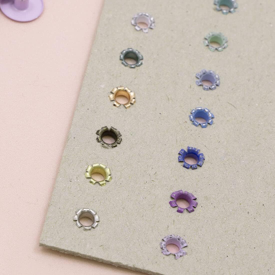 Pack of 40 Wide Metallic Eyelets Ideal