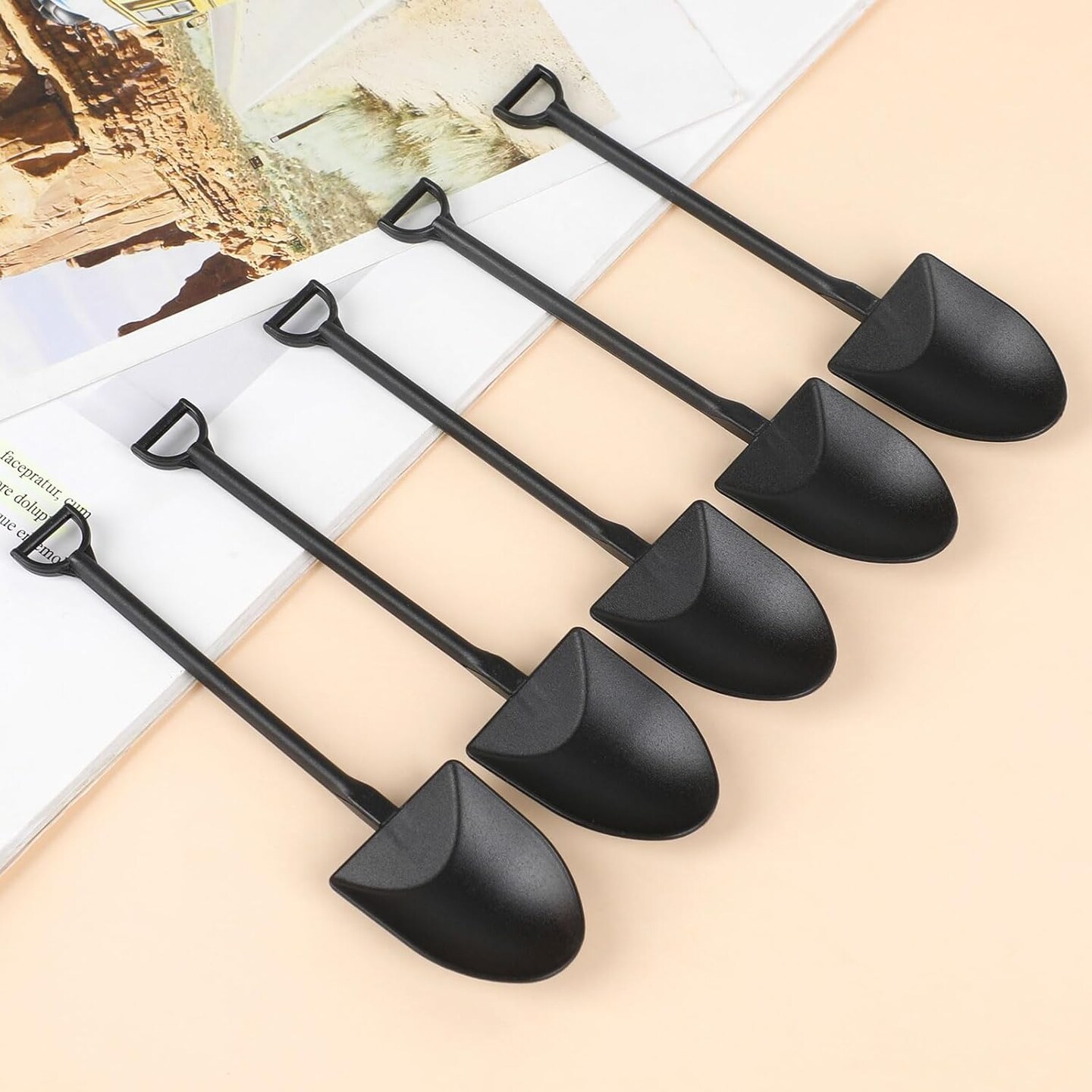 100 Pcs Plastic Mini Shovel Shape Spoons,Black Disposable Cute Shovel Dessert Spoons for Halloween Party Ice Cream Yogurt Pudding