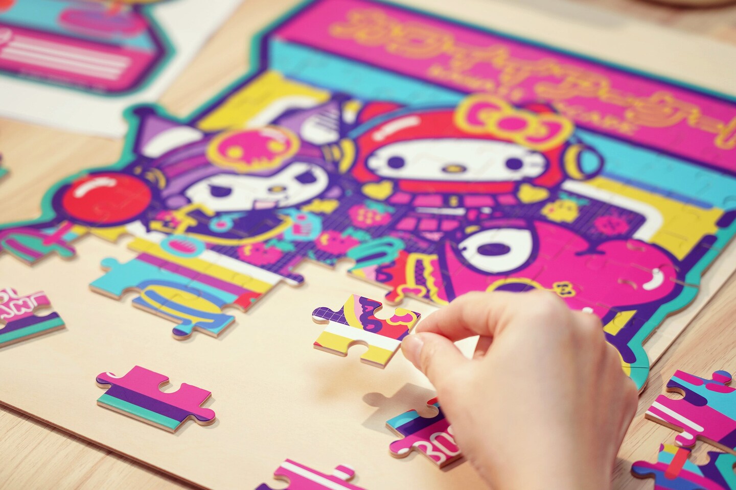 Hello Kitty® and Friends Kawaii Arcade | Wooden Jigsaw Puzzle