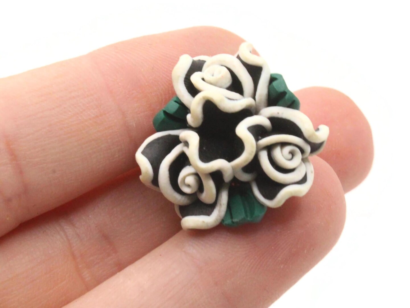 10 Black Polymer Clay Flower Boquet Beads