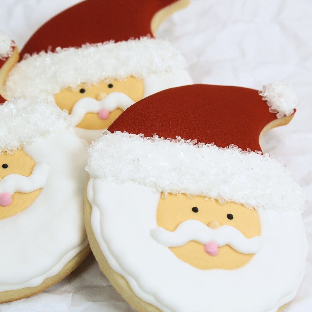 Bakell - Christmas Red Luster Dust (4g, 1x Jar) Edible Vegan Dust &#x26; Paint for Baking, Desserts and Beverages