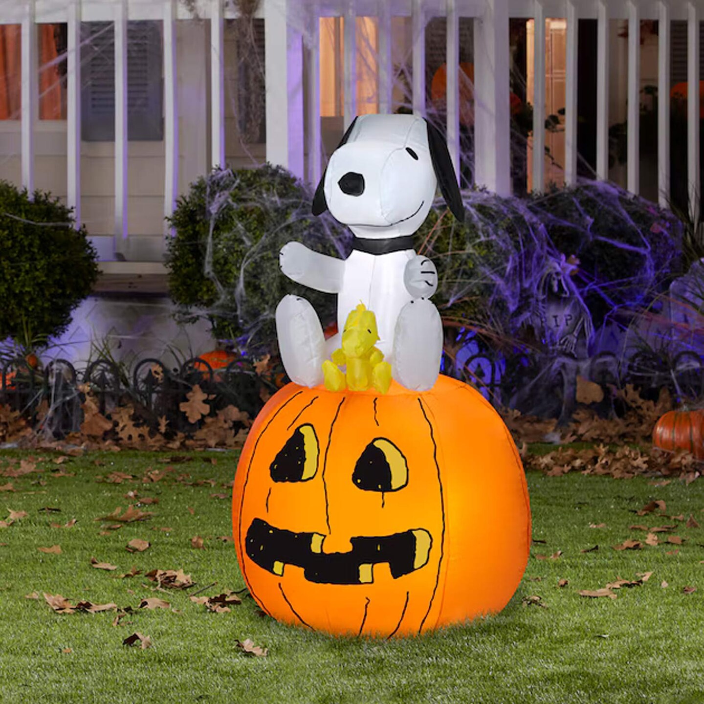 3.51 Feets Gemmy Snoopy and Woodstock Jack-O-Lanterns
