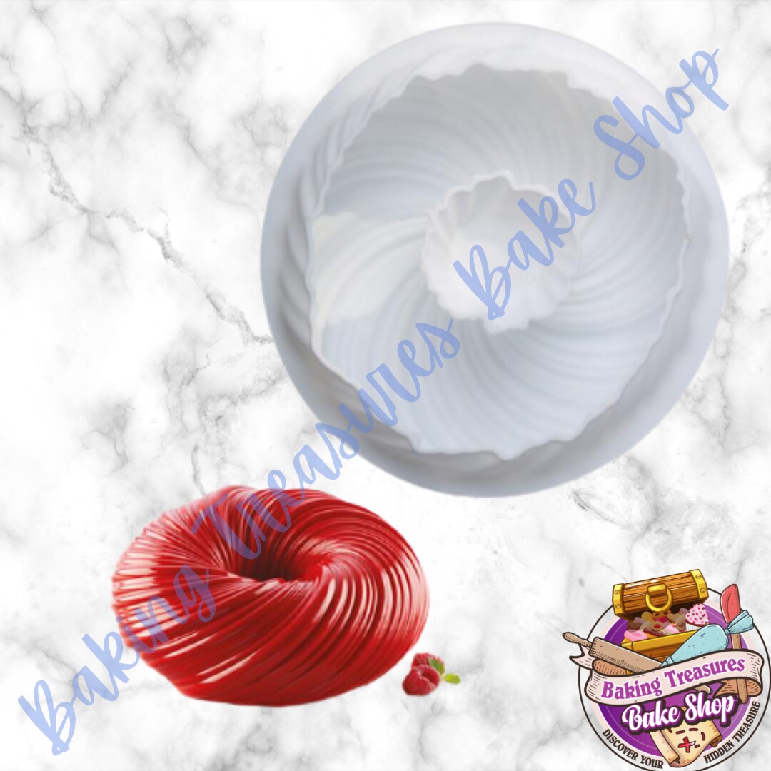 Breakable Silicone Mold for Spiral Bunt Cakes, Chocolate Desserts, and More
