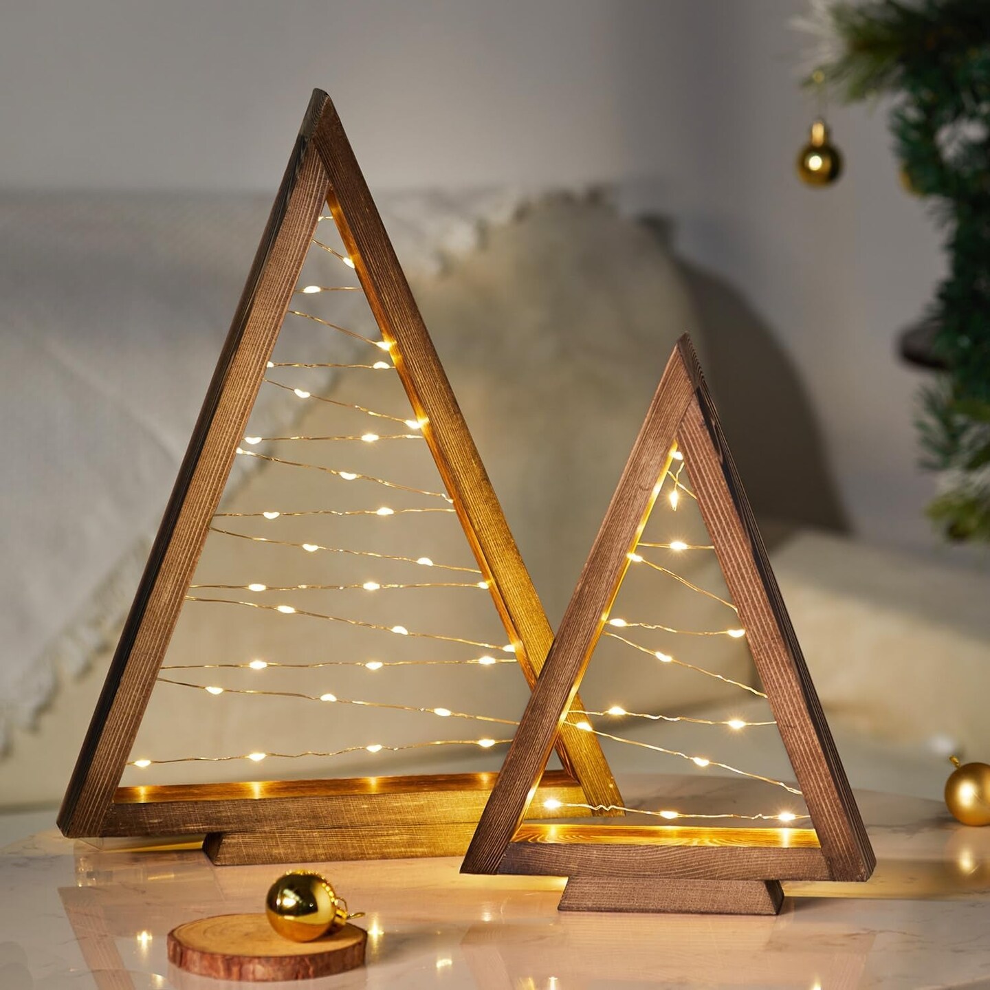 Wood Christmas Tree with Lights, Modern Farmhouse Lighted Tabletop Christmas Tree for Home Table Fireplace Mantle Shelf Decor, Christmas Holiday Decorations Set of 2 (Large 13.3&#x22; &#x26; Small 9.8&#x22;)