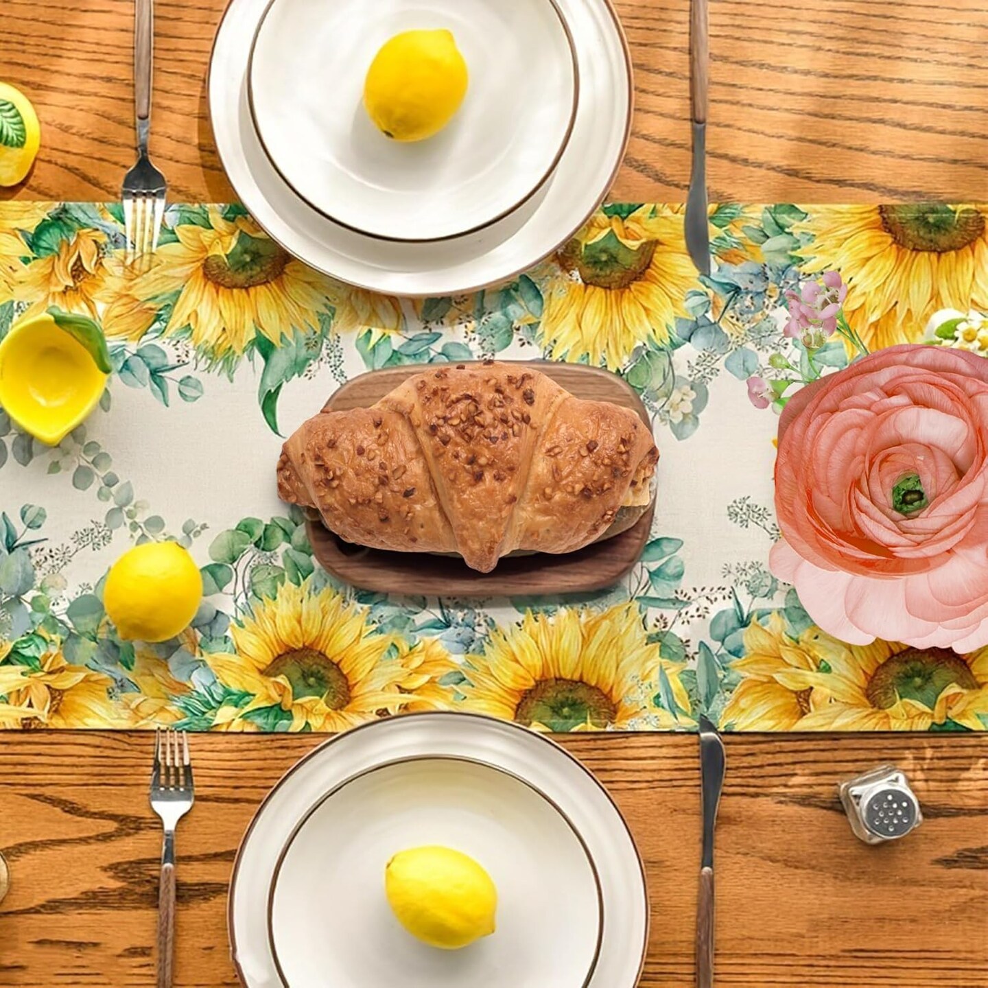 Summer Sunflower Table Runner - Eucalyptus Print Table Runners, Dining Table Decorations for Home or Party Farmhouse Spring Flower Tablecloth (Table Runner,13''×47'')