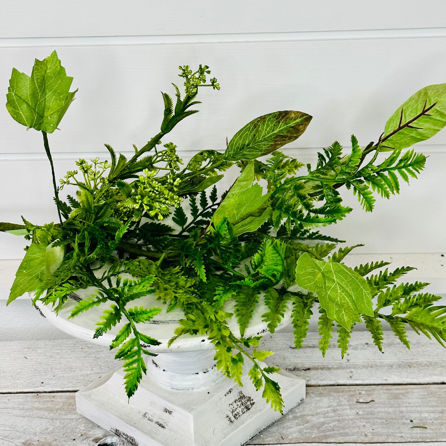 Lush Greenery: 30-Inch Artificial Fern Leaves Spray-63345SP30
