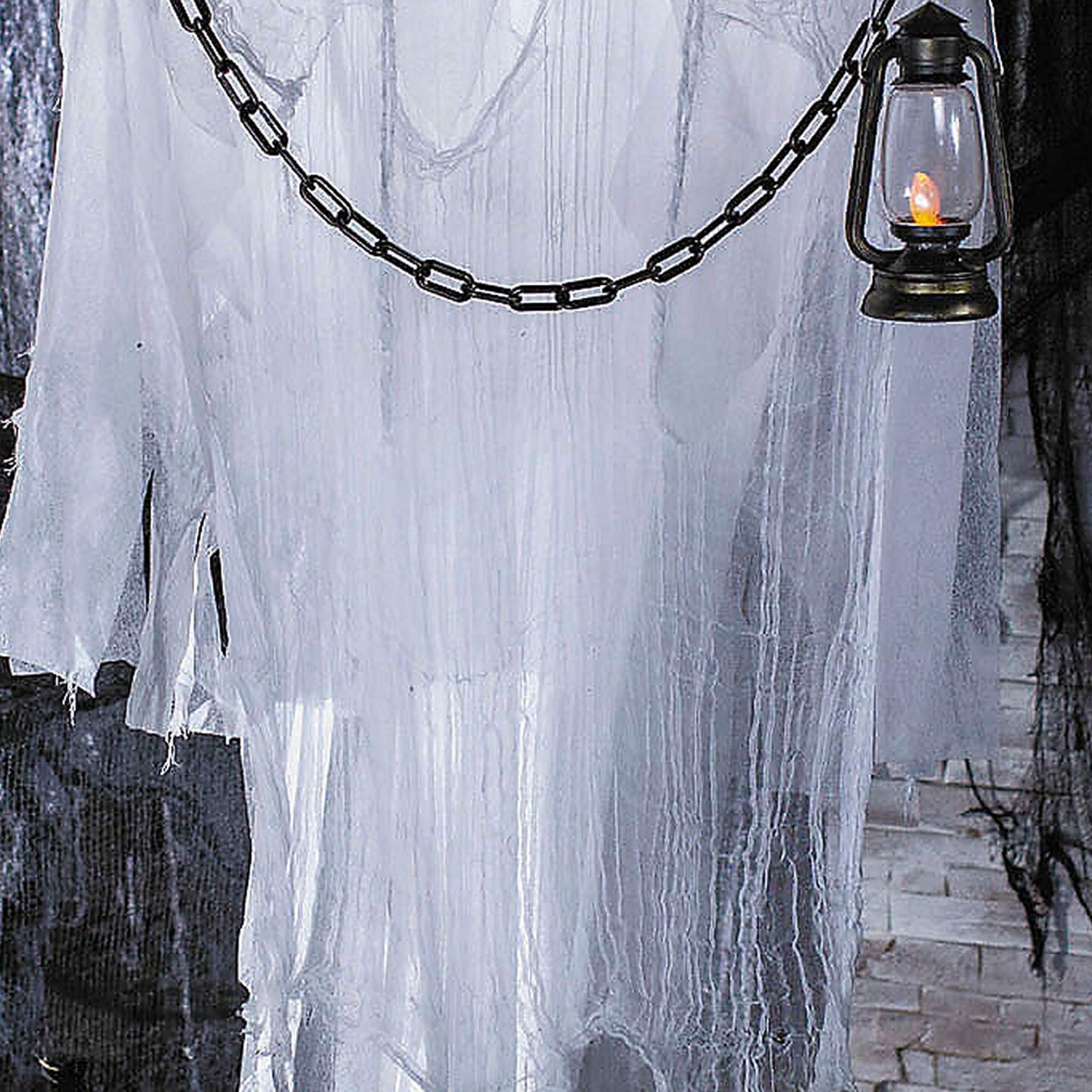 5 Ft Hanging Faceless Ghost Lantern Chain Halloween Decoration
