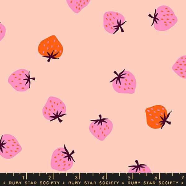 Strawberry Toss in Pale Peach (rs3085 14) | Strawberry | Kimberly Kight | Ruby Star Society