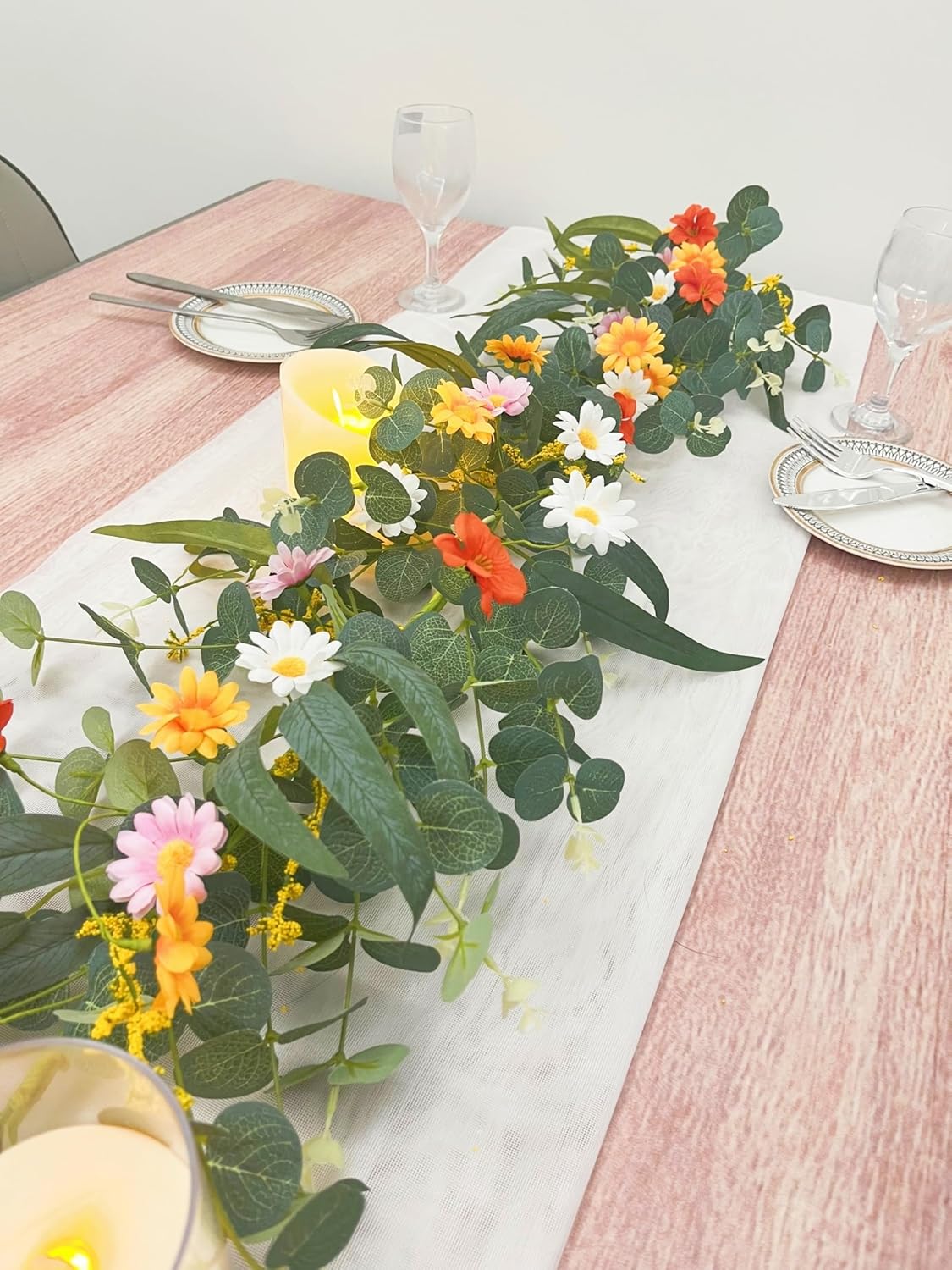Spring Dasiy Garland with Eucalyptus Wildflower
