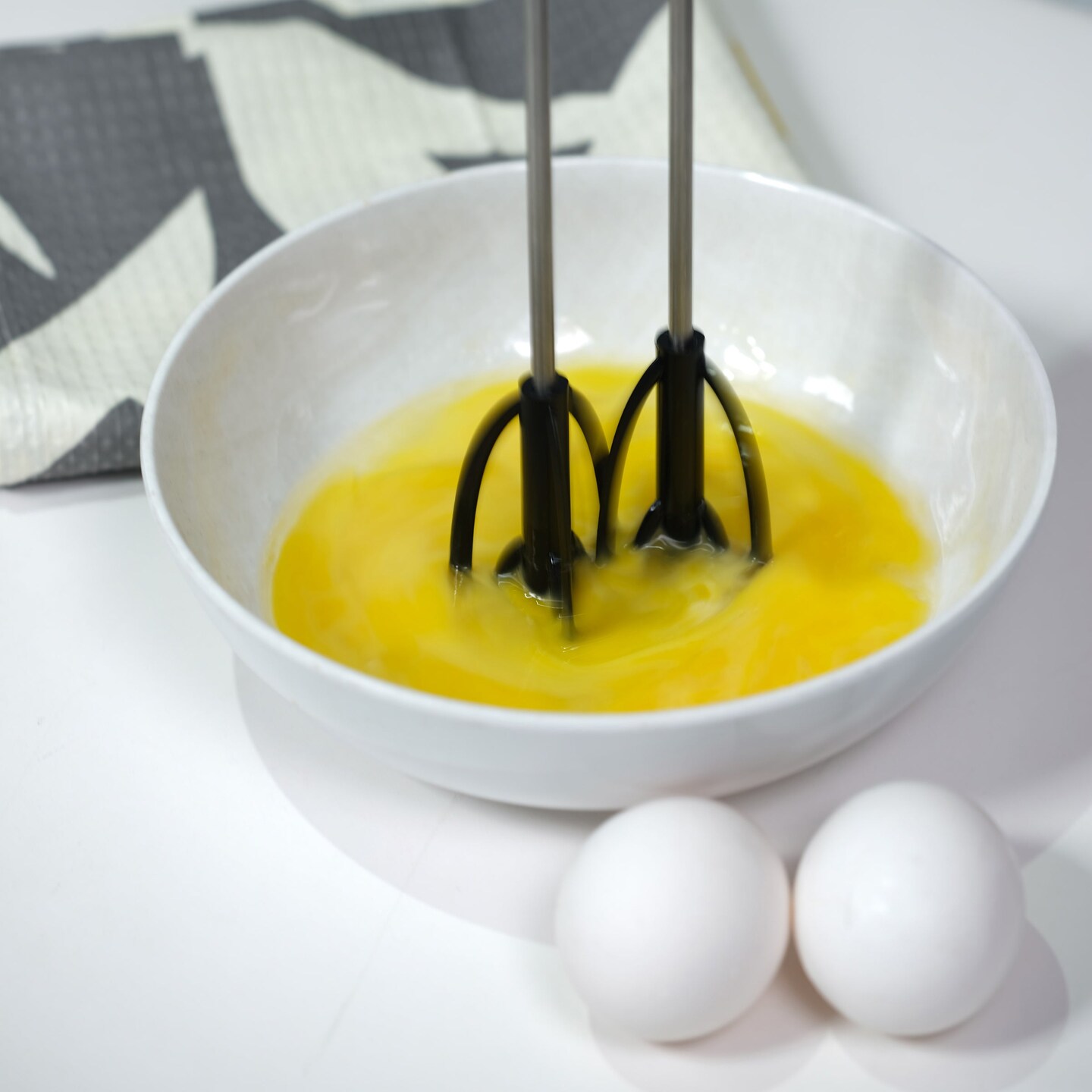 Easy Whisk&#x2122; - Handheld Mixer