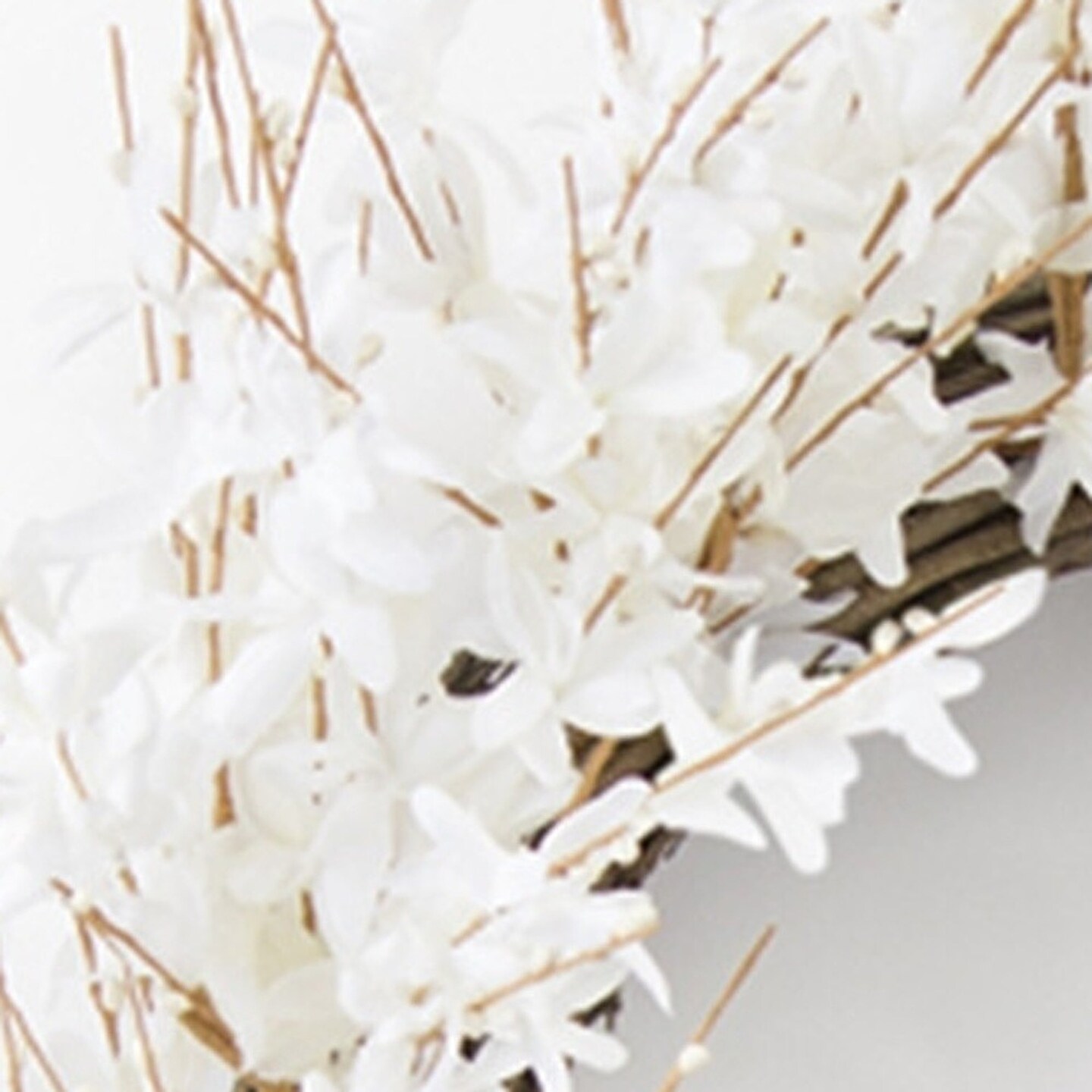 Edge Collections-25" x 25"-White-Elegant Artificial Mixed Wreath for Home Decor-1pcs