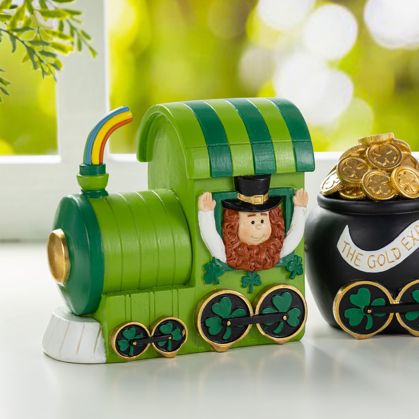 Set of 2 St. Patrick‘s Day Leprechaun Train Table Decor(Each Pack Contains 3 Connected Leprechauns)
