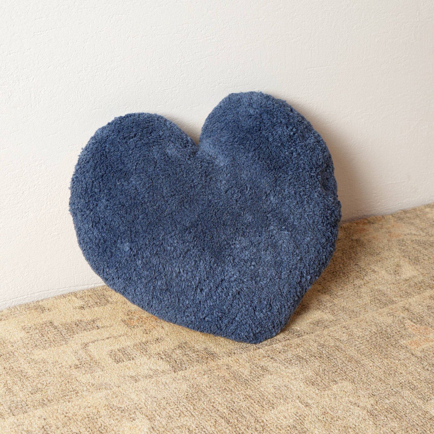 Decorative Heart Shape Blue Tufted Cotton Pillow - 16 X 14&#x22;