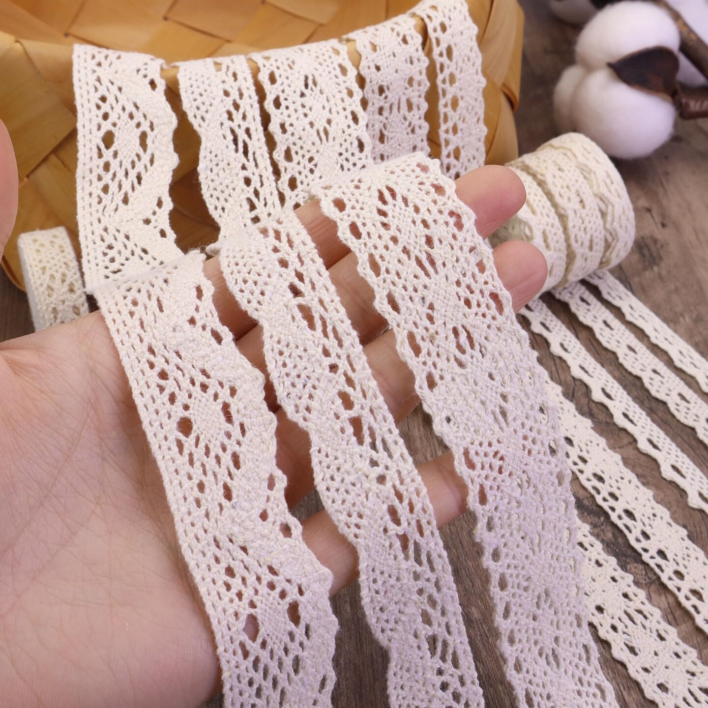 Beige Lace Ribbon 18 Yards Cotton Lace Trim Vintage Crochet Lace Ribbon Trim for Bridal Wedding Decoration Christmas Package DIY Sewing Craft Supply