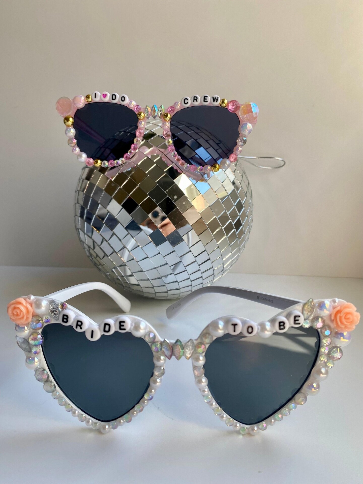 Custom adult bedazzled sunglasses Bridesmaid Bachelorette  display picture 2