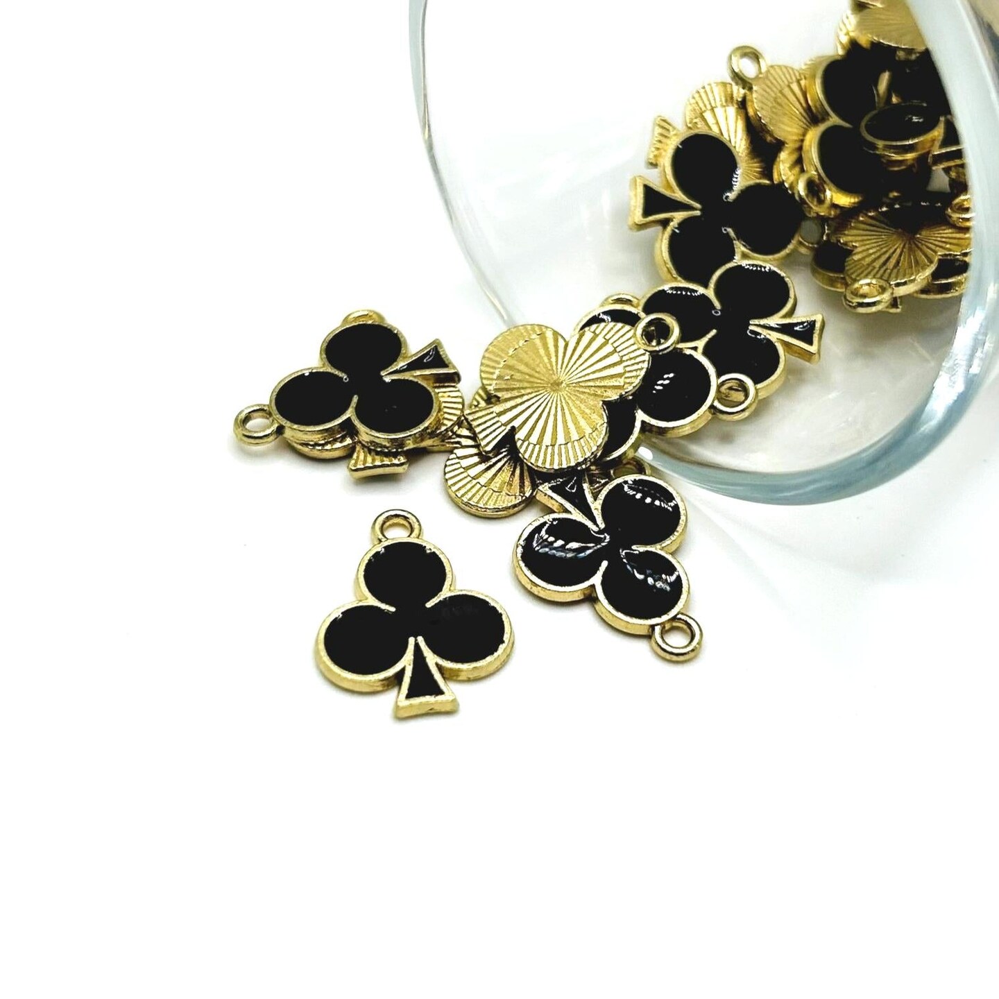 1, 4, 20 or 50 Pieces: Black Playing Card Club Charms