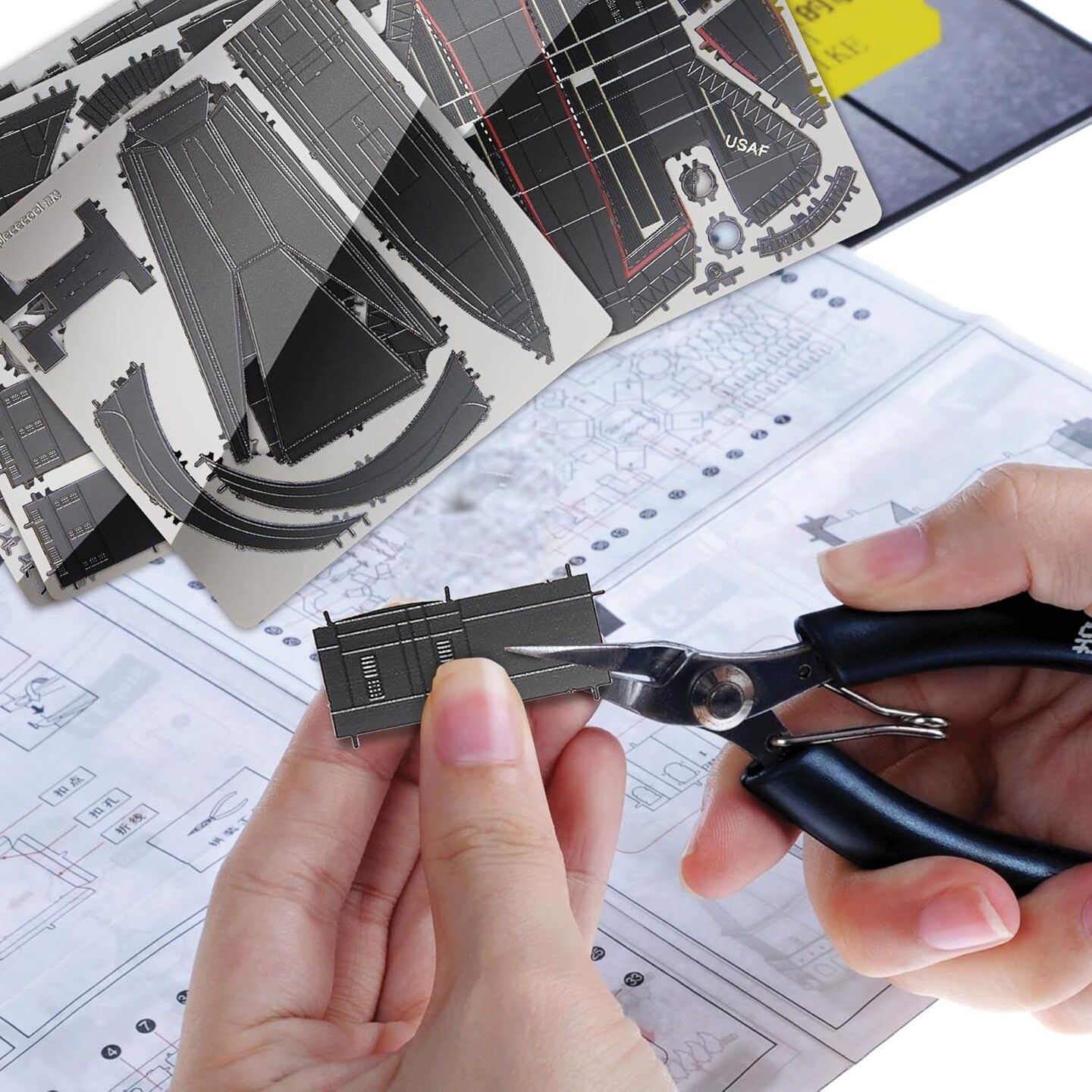3D Metal Puzzles for Kids, Blackbird SR-71 Metal Aircraft Model Kits, Military Airplane Model Kit to Build for Kids Hobbies