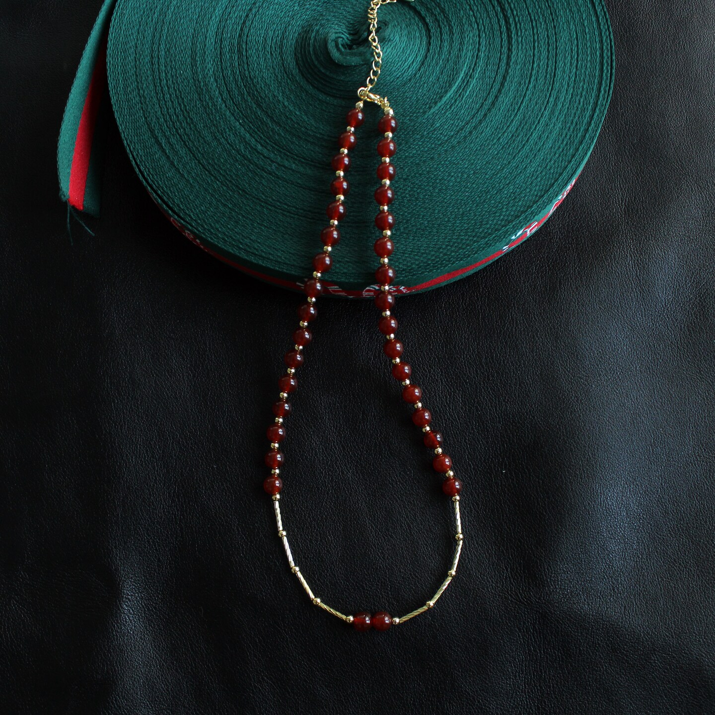 Elegant Red Beaded Necklace with Metallic Accents – Handmade 