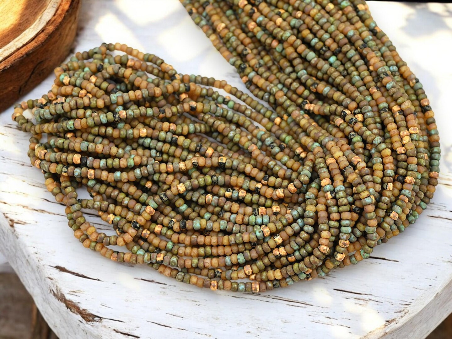 8/0 Aged Matte Rustic Amber Striped Picasso Mix Seed Beads (21&#x22; Strand)