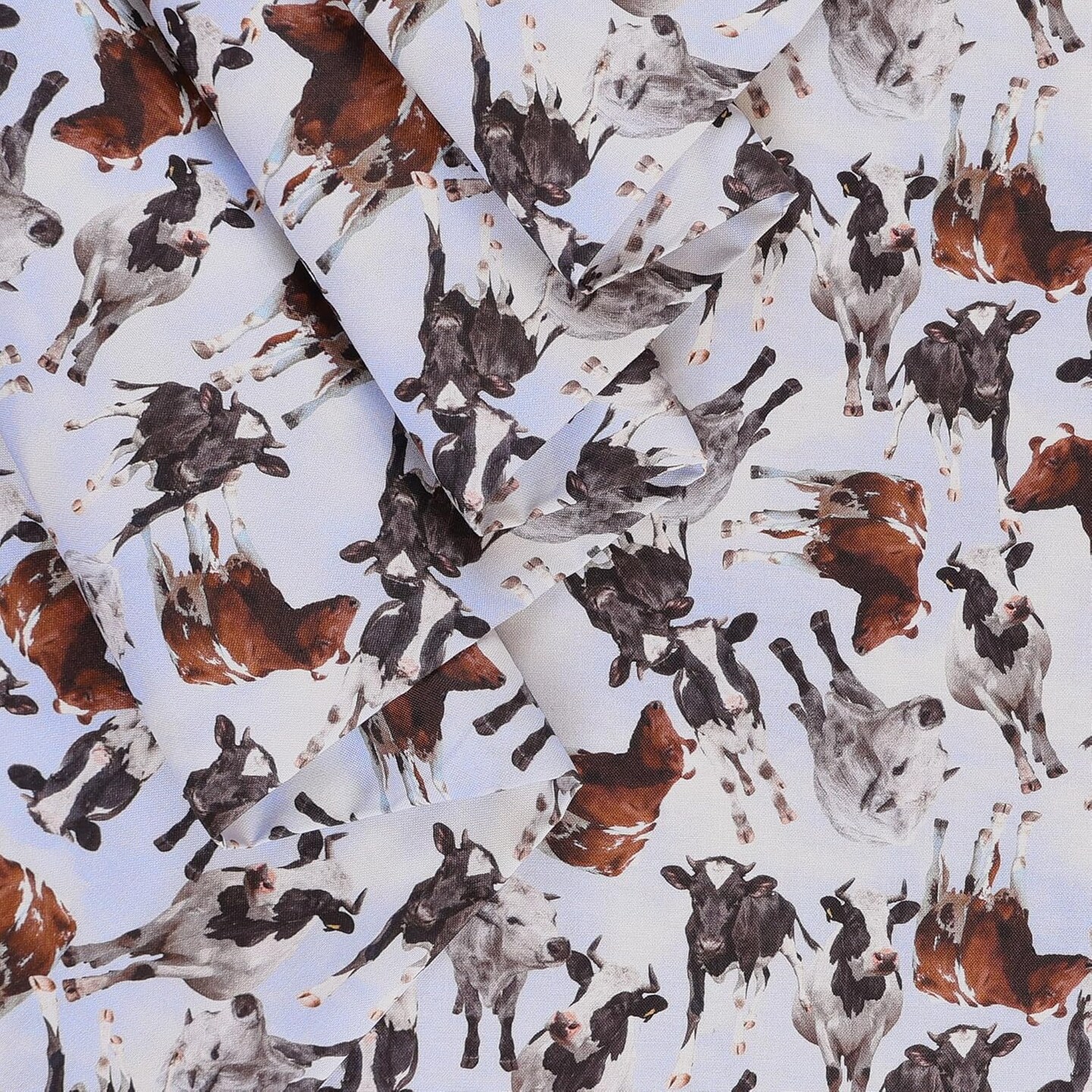 Mook Fabrics Farm Animals Cotton Fabric [45in. Wide] - By The Yard