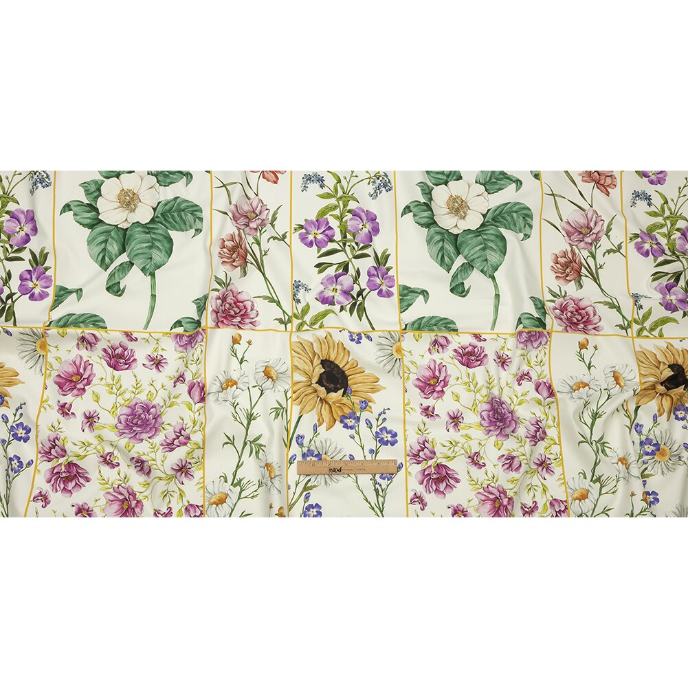 1 Yard Stretch Cotton Canvas Print White Floral Patchwork Midsummer Festive