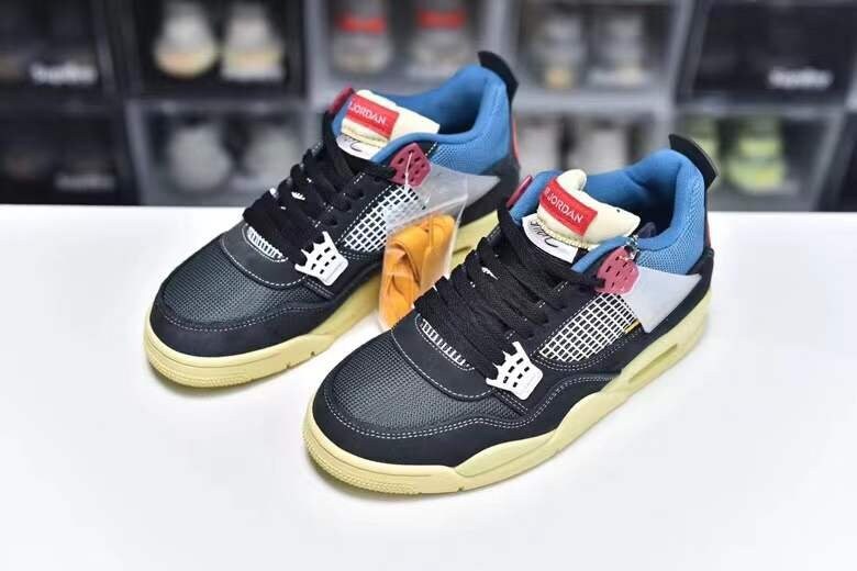 Air Jordan 4 Retro Union Off Noir | MakerPlace by Michaels