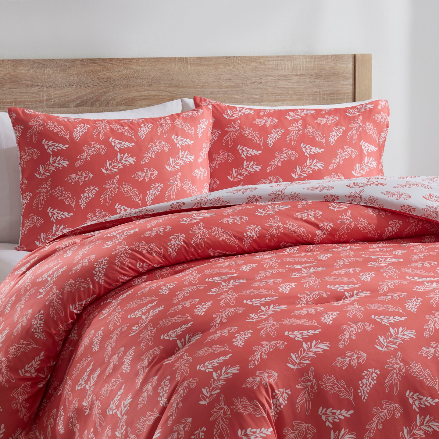 CraftBud 3PC Reversible Botanical Printed Comforter Bedding Set