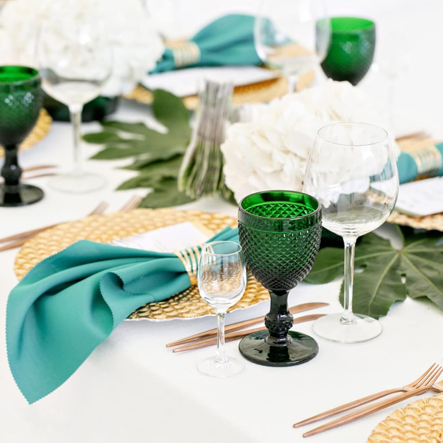 12 Pack Gold Charger Plates, 13&#x22; Plastic Round Decorative Dinner Under Plate, Reusable Elegant Peacock Service Chargers for Wedding Christmas Thanksgiving, Party Table Place Setting
