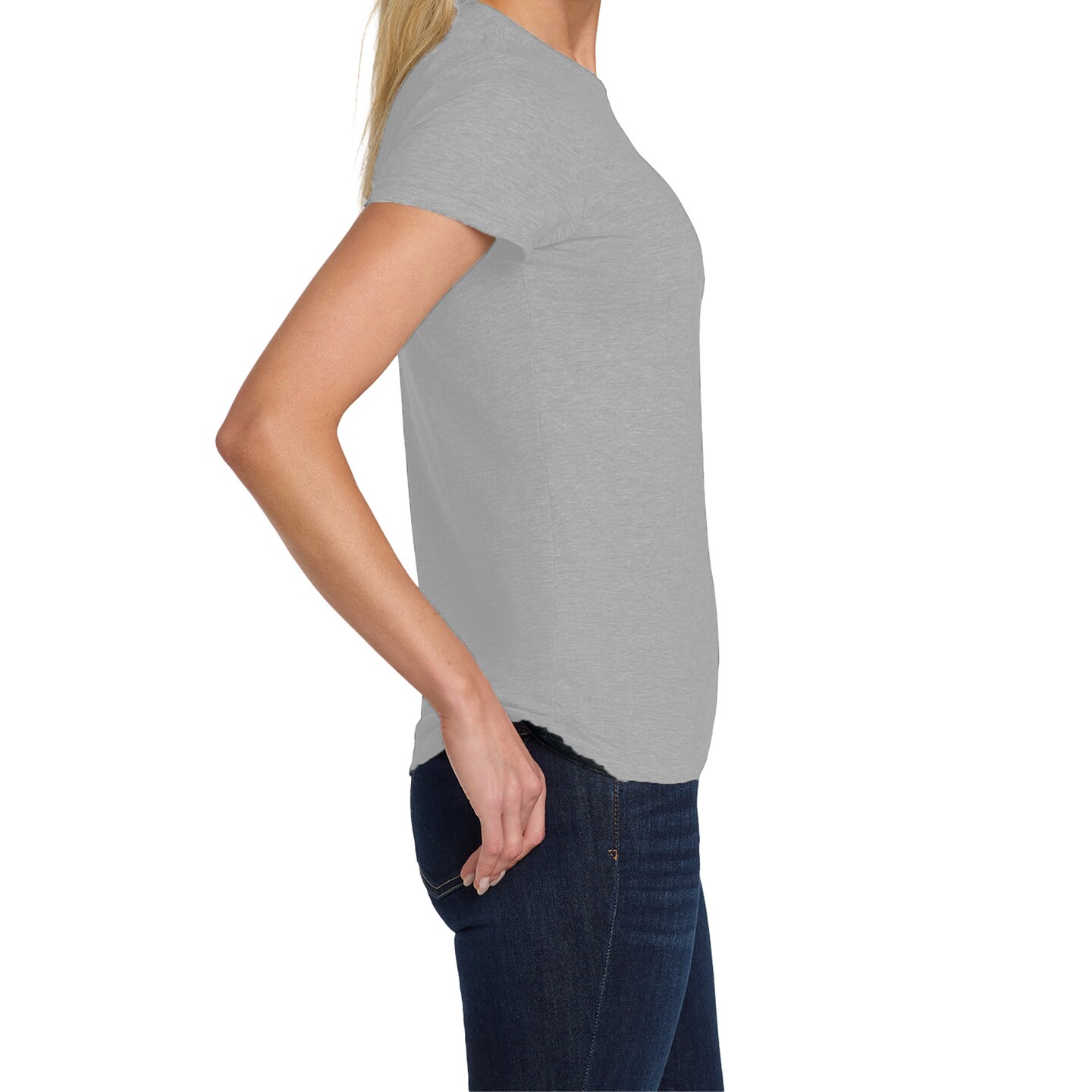 Gildan Women’s Softstyle Short Sleeve T-Shirt, Lightweight Crewneck Tee for DIY Crafting