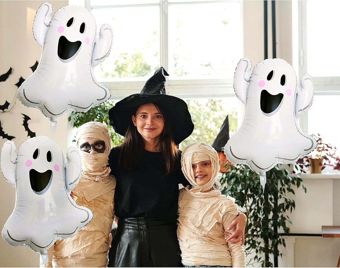 White Ghost Shaped Foil Balloons (01.ghost)