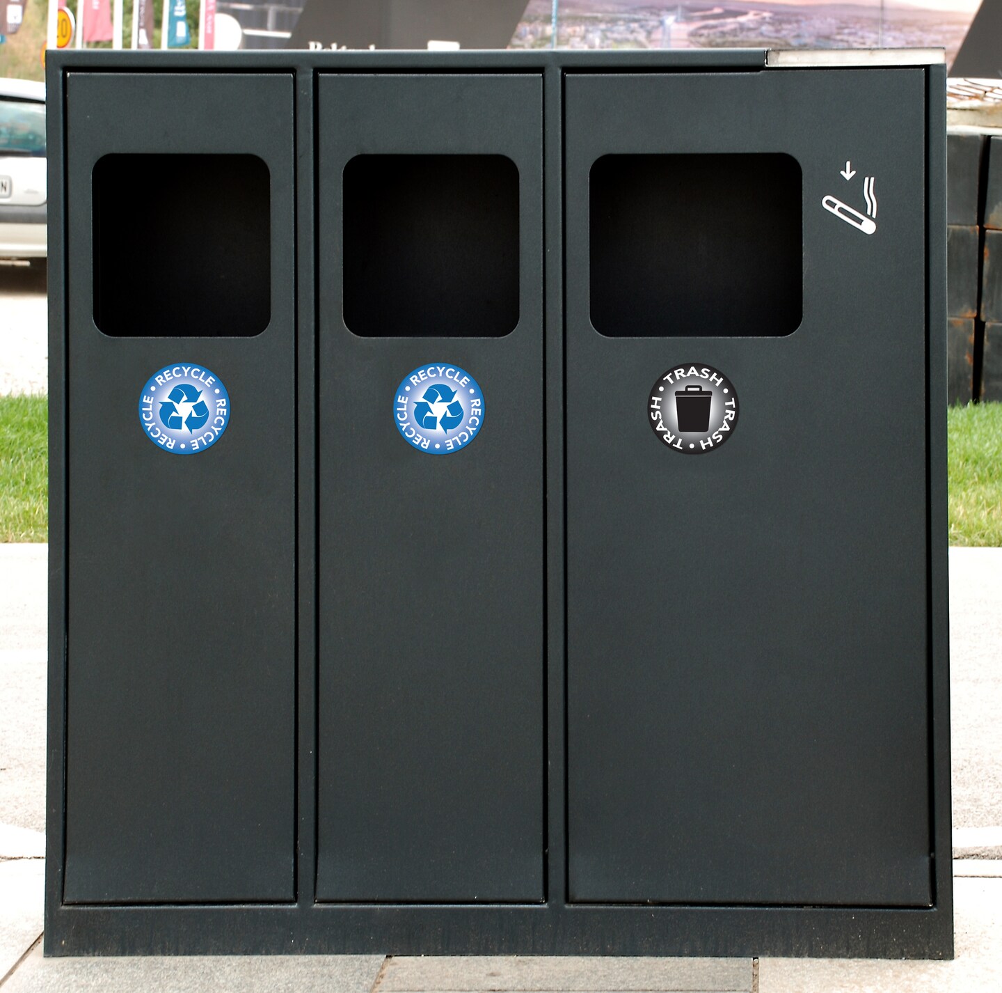 Sign Decals Blue Recycle And Black Trash, 4" Diameter, 2 Count