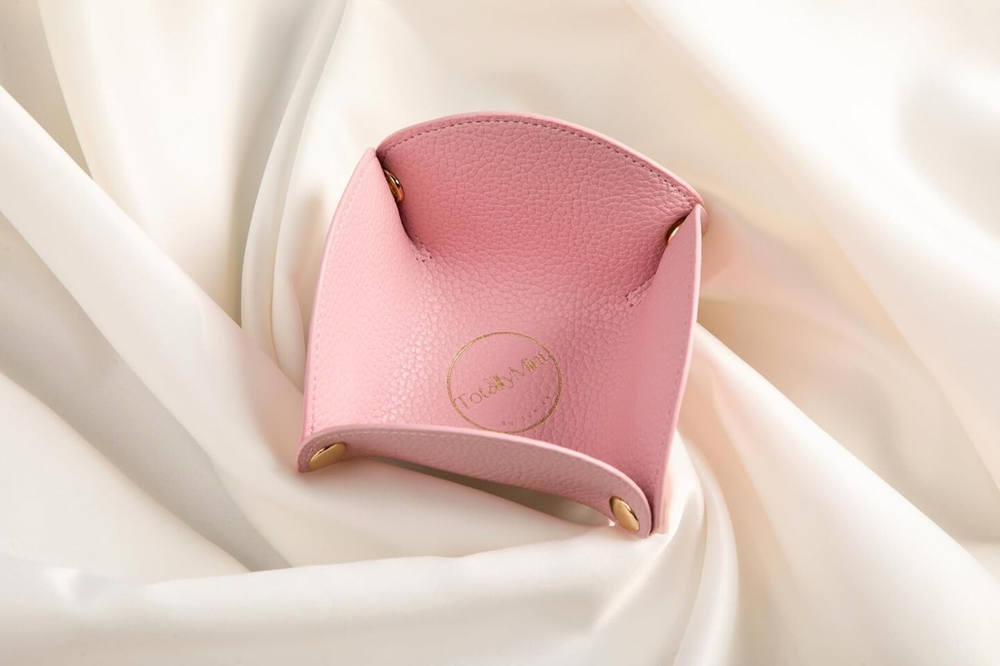 Cute Flower Shaped Leather Valet Tray,Premium Catchall Tray, Jewelry Tray 5.5&#x27;&#x27; Folding Portable Travel Oganizer,Decorative Desk Organizer For Key,Wallet,Watch,Coin,Jewelry (Baby Pink)