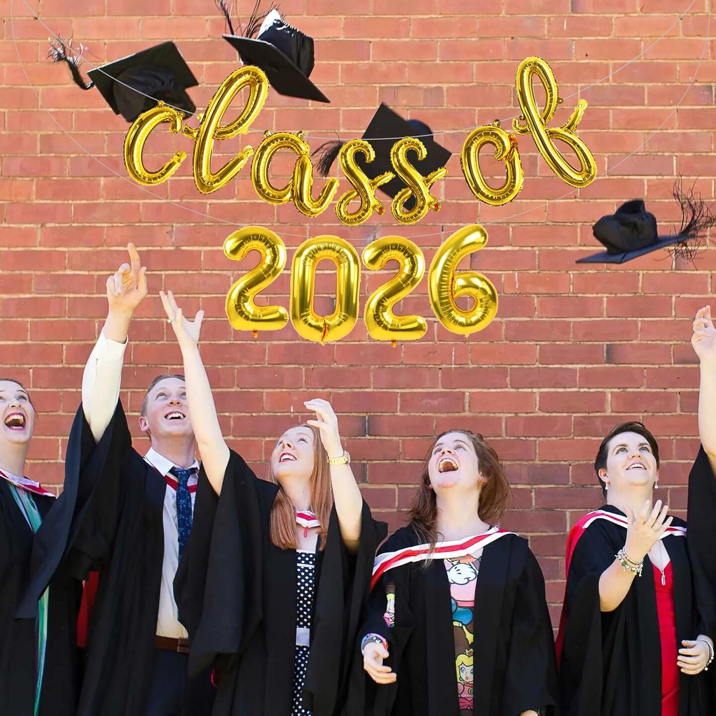 Graduation Party Balloons 2026 – Gold Cursive “Class of 2026” Foil Balloon Banner for Commencement Decorations