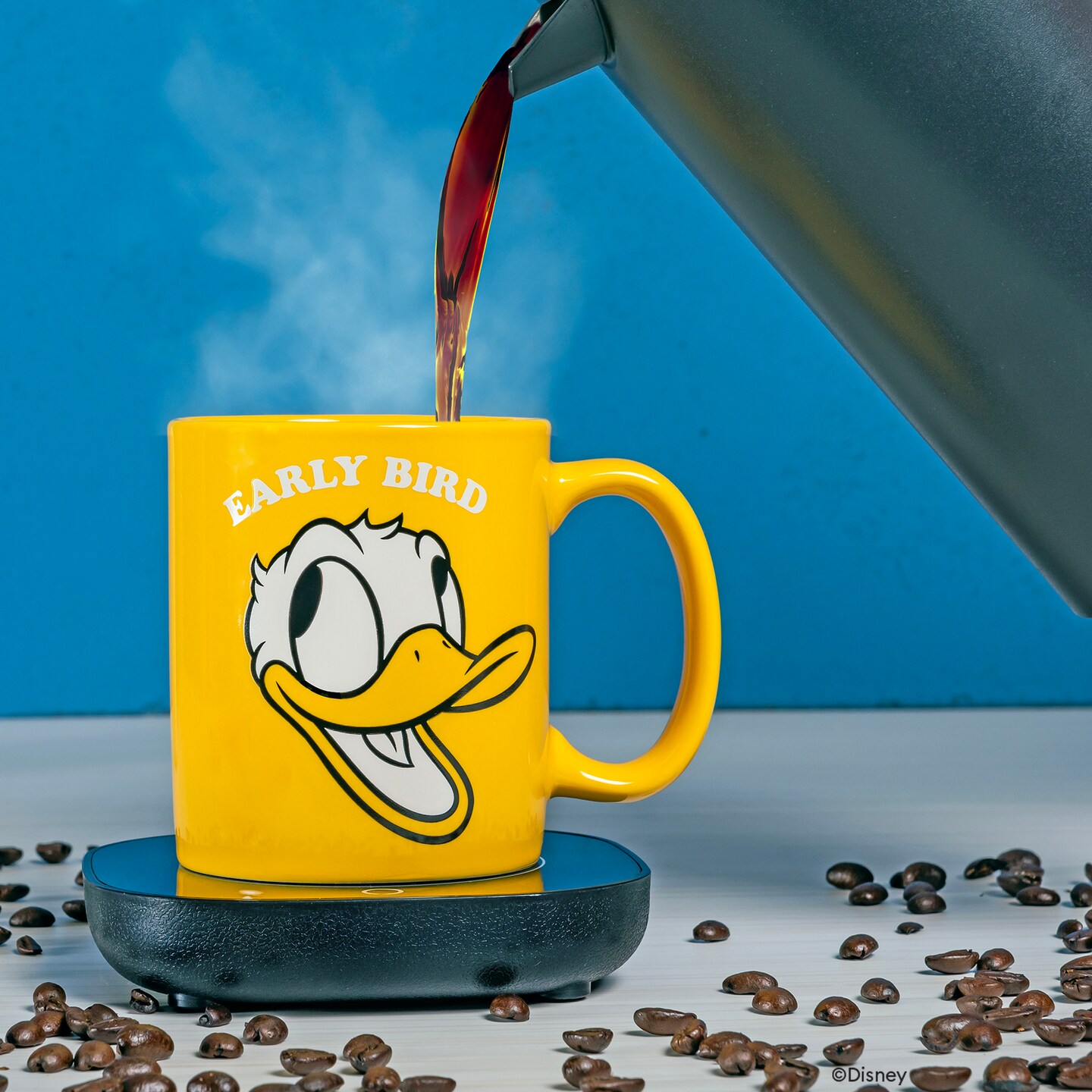 Uncanny Brands Disney Donald Duck 12oz Mug Warmer Set