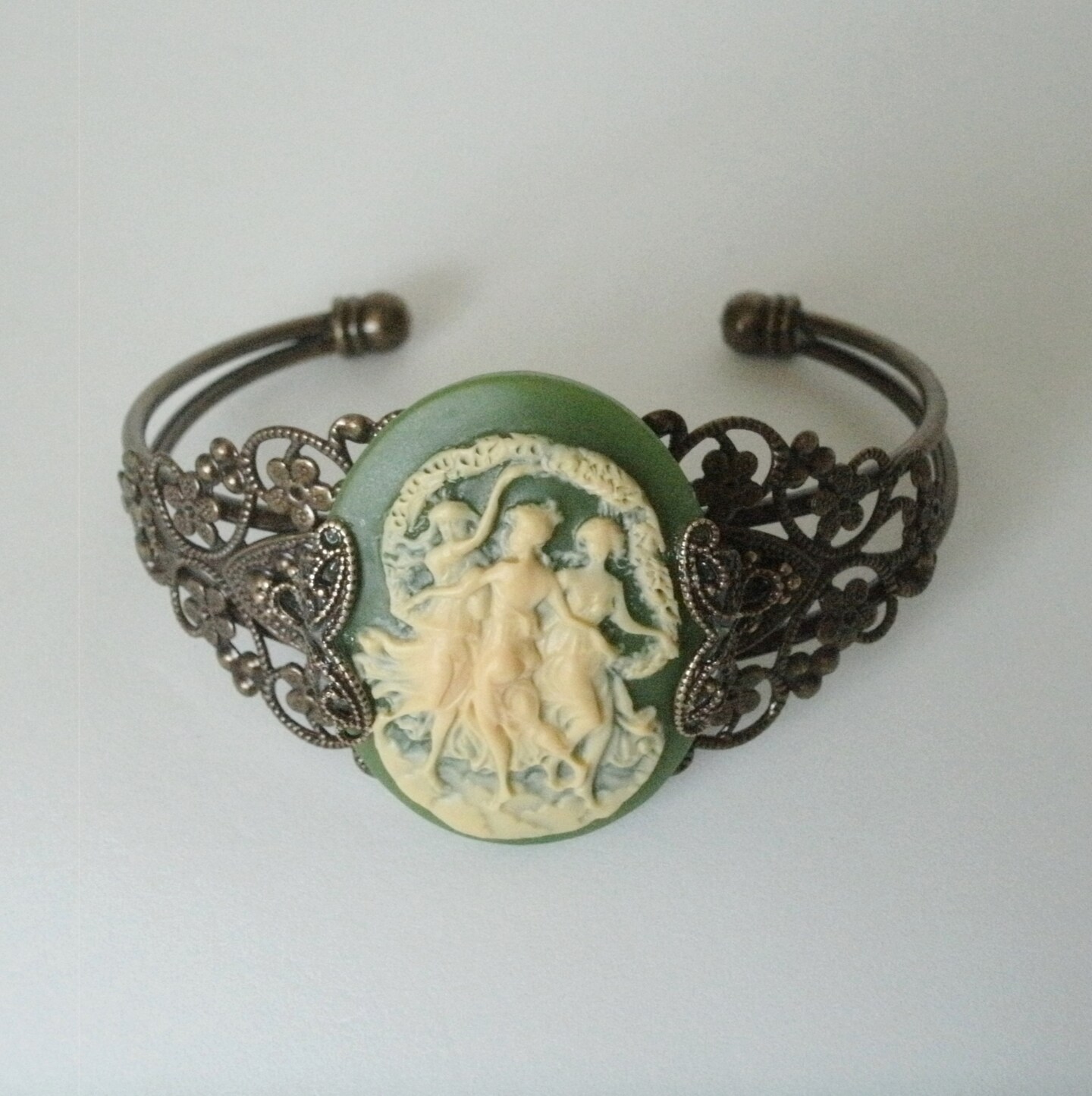 Three Muses Bracelet victorian art deco renaissance art  display picture 2