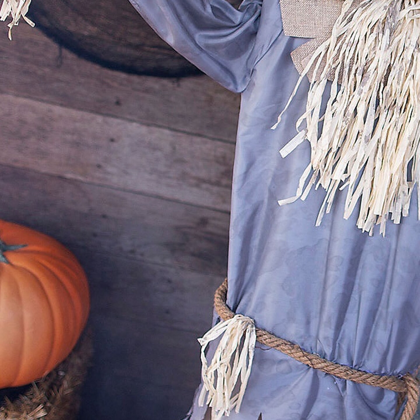 Standing Animated Ghoulish Scarecrow Decoration 6 Ft