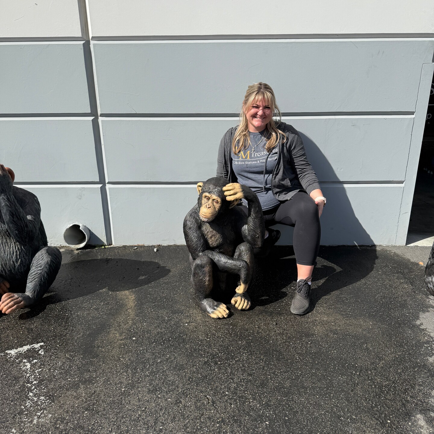 Monkey Chimpanzee Sitting Life Size Statue
