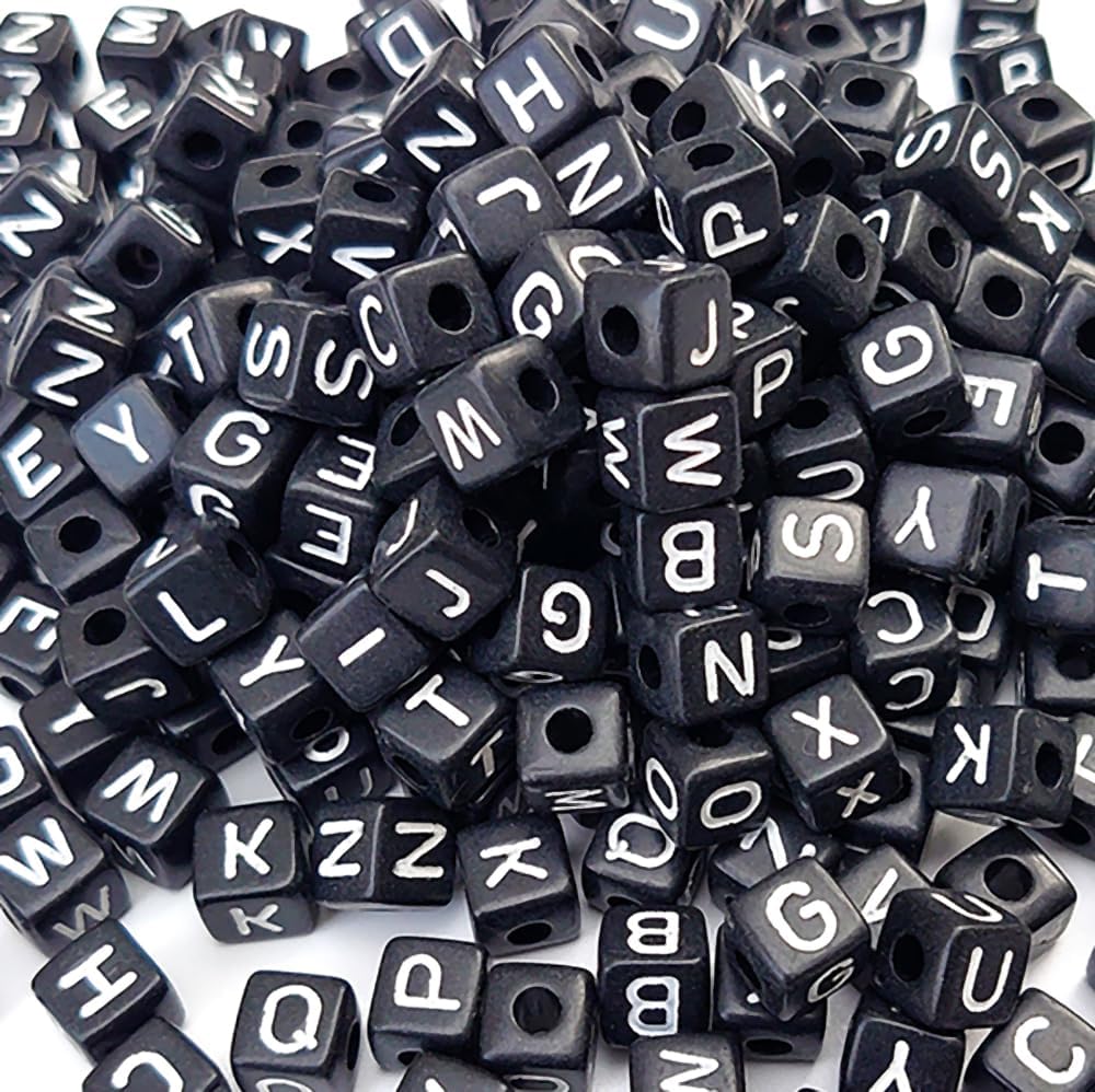 300 PCS Large Cube Alphabet Beads (10&#xD7;10mm) &#x2013; A&#x2013;Z Black Acrylic Letter Beads for Jewelry &#x26; Crafts