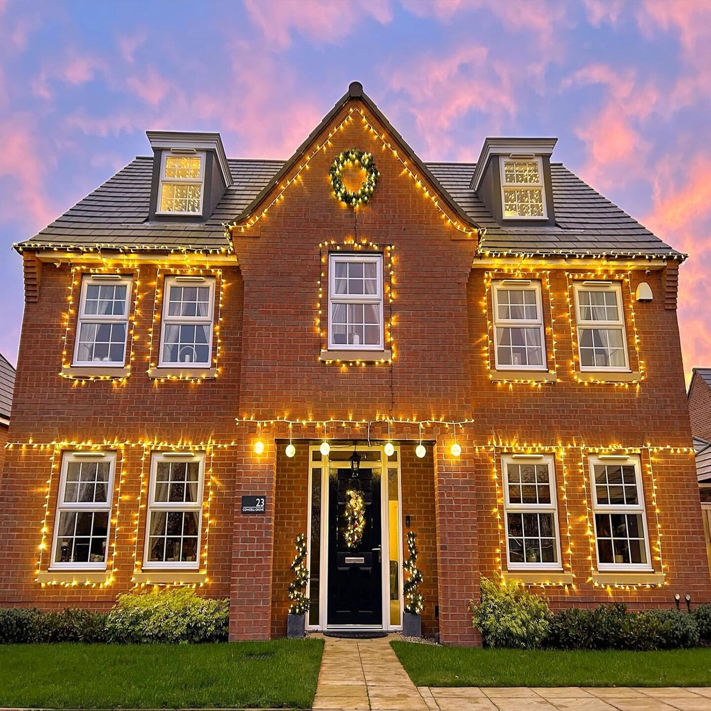 82ft 250 LED Christmas Lights Outdoor, Warm White Christmas String Lights Indoor 8 Modes Clear Wire, Connectable Twinkle Fairy Lights Plug in