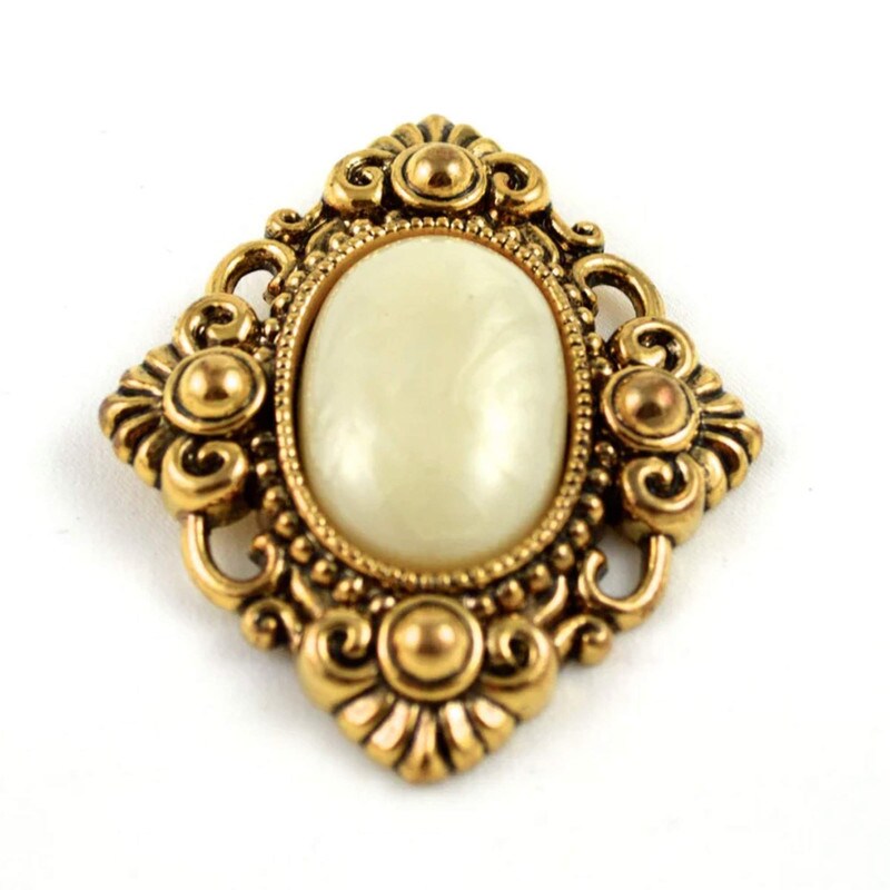 1.75" x 1.5" Small Gothic Antique Gold Ivory Cameo Pendant 1 Piece