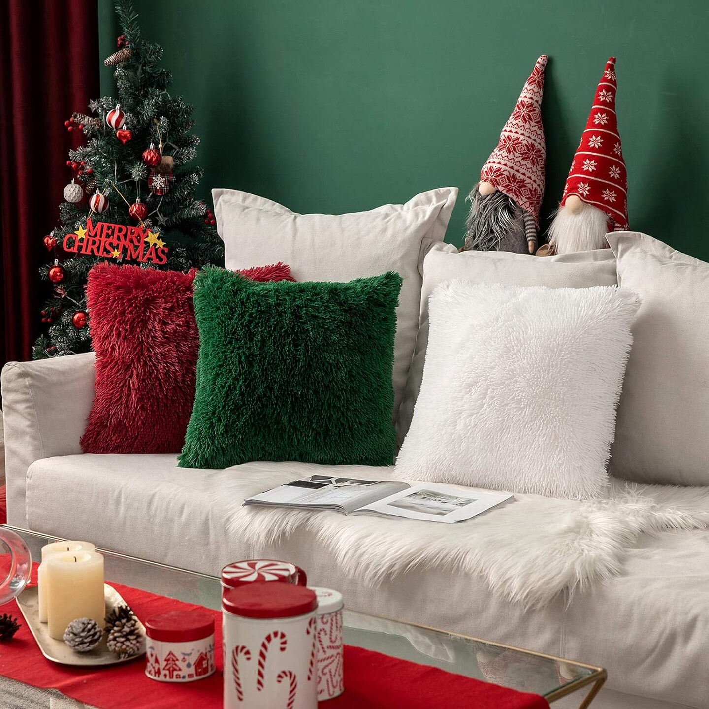 Pack of Decoration 2 Luxury Faux Fur Throw Pillow Covers Deluxe Winter Cute Decorative Plush Pillow Case Cushion Cover Shell for Sofa Bedroom Car 20x20 Inch White