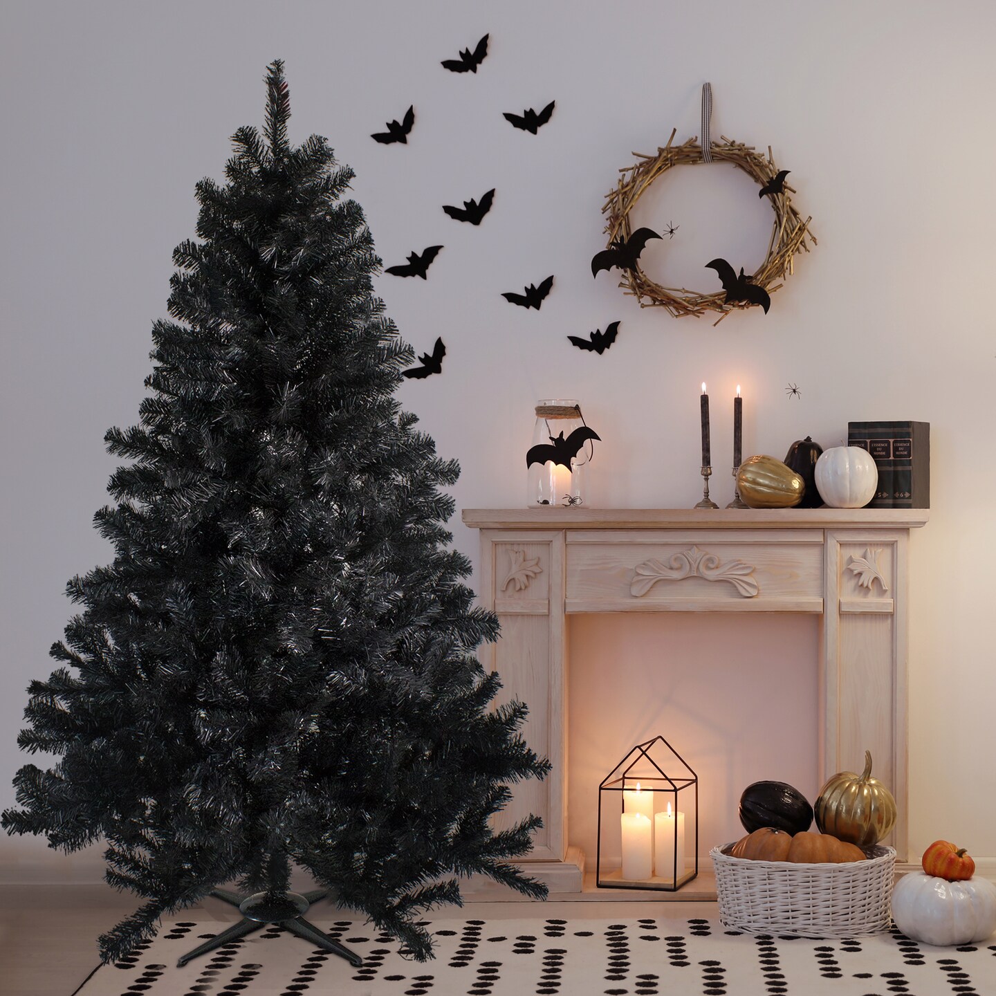 Northlight Full Colorado Spruce Artificial Halloween Tree - 6&#x27; - Black - Unlit